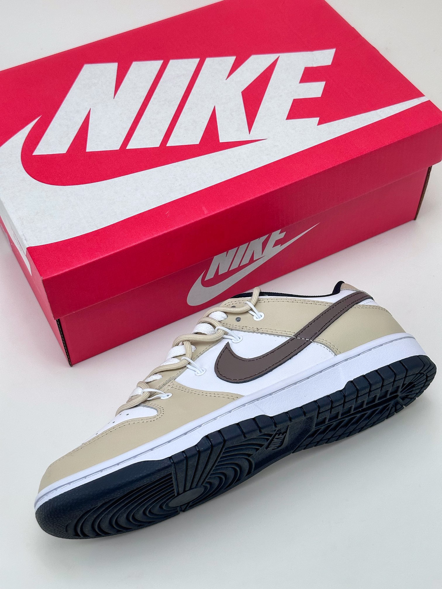 NIKE SB Dunk Low Custom Cappuccino DD1391-100