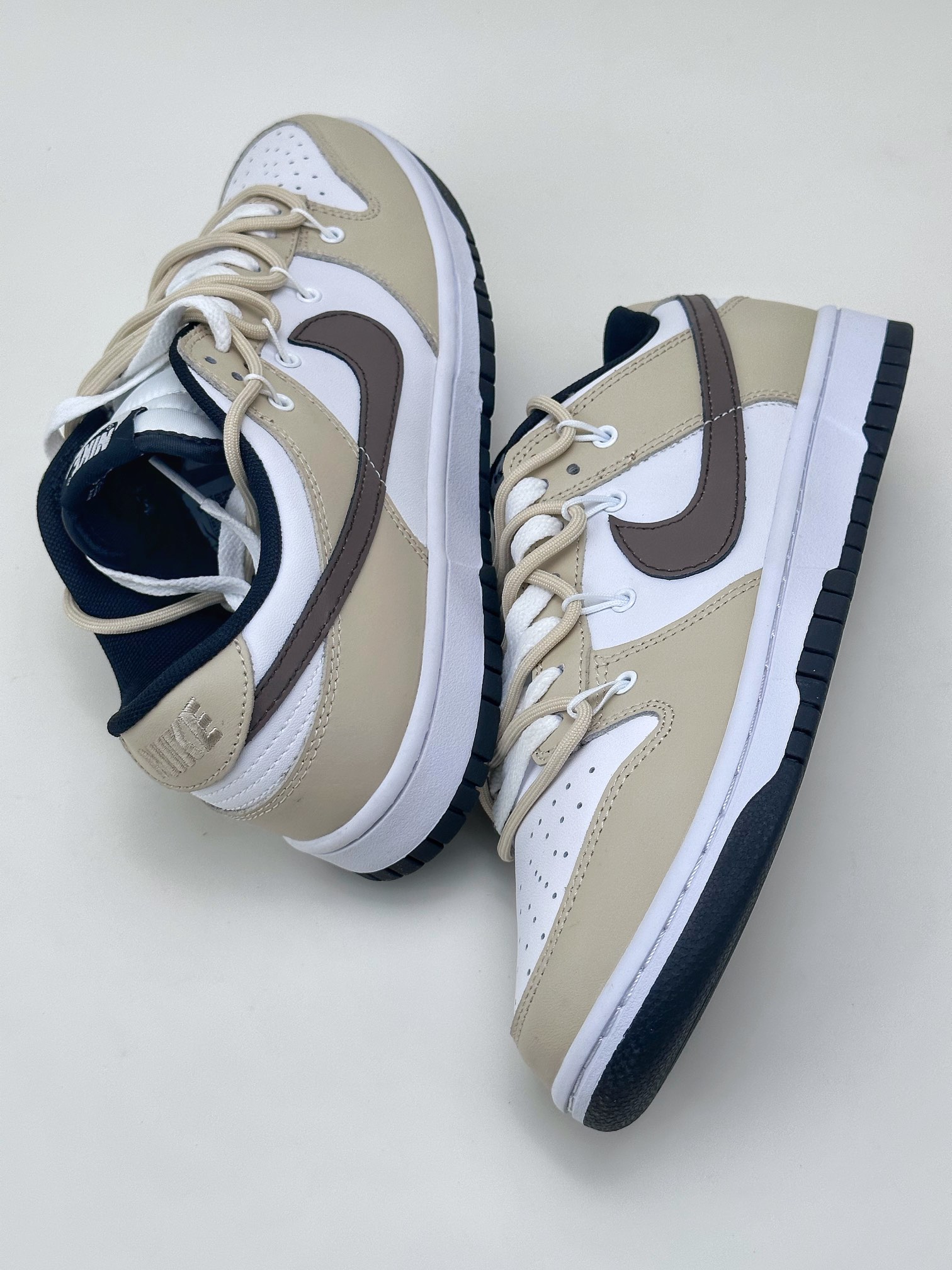 NIKE SB Dunk Low Custom Cappuccino DD1391-100