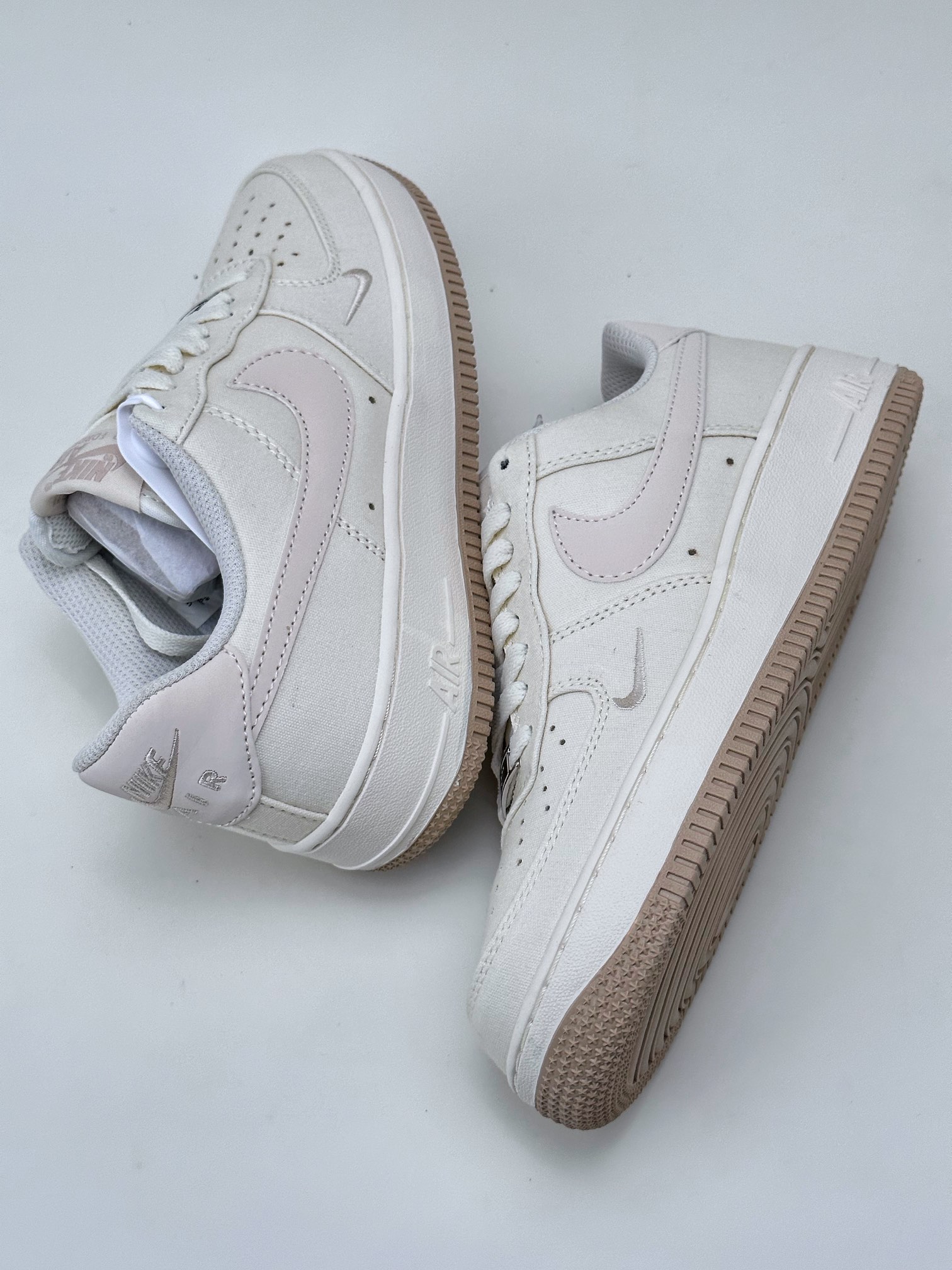 NikeAirForce1Low07