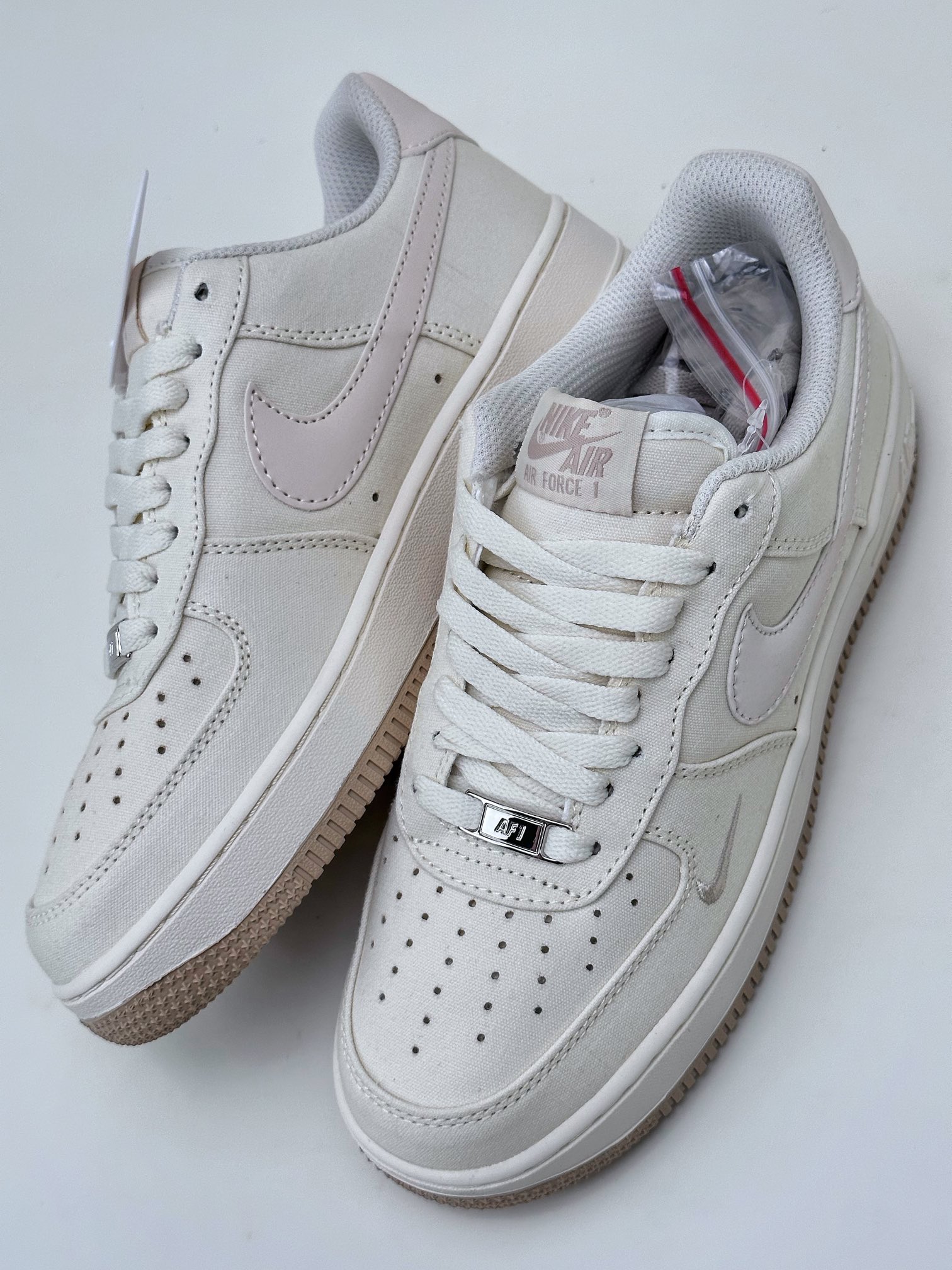 NikeAirForce1Low07