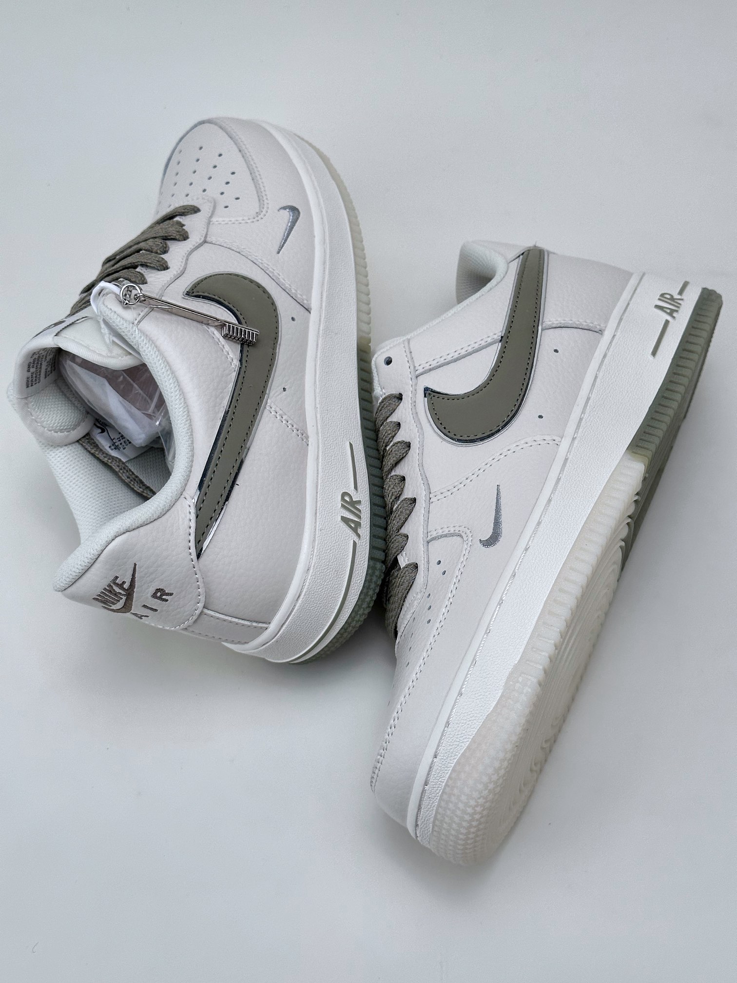 NikeAirForce1Low07