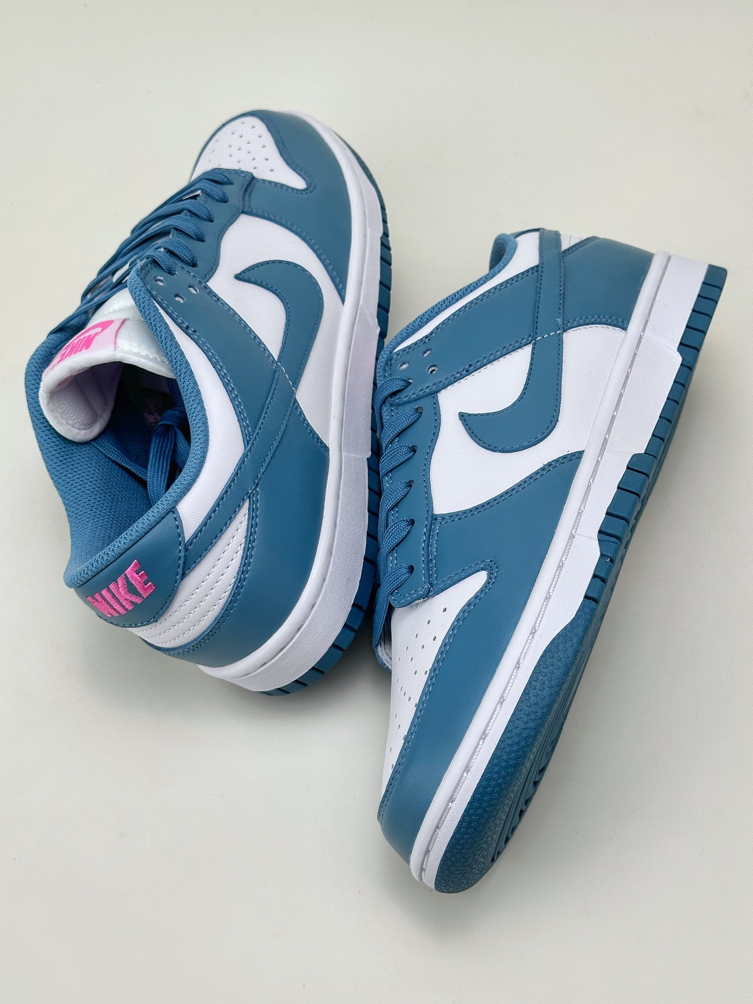 NIKESBDunkLow白青蓝性价