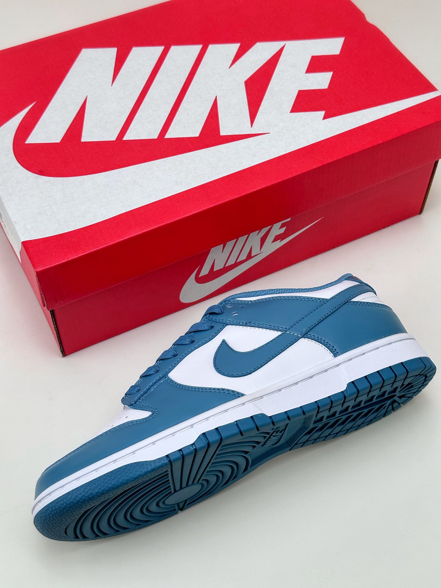 NIKESBDunkLow白青蓝性价