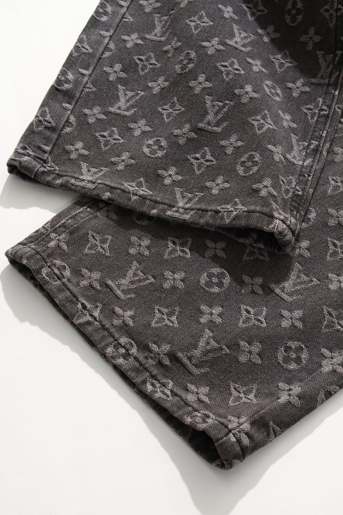 Louis Vuitton Haute Couture Classic Luxury Handbag Shoulder Crossbody 6
