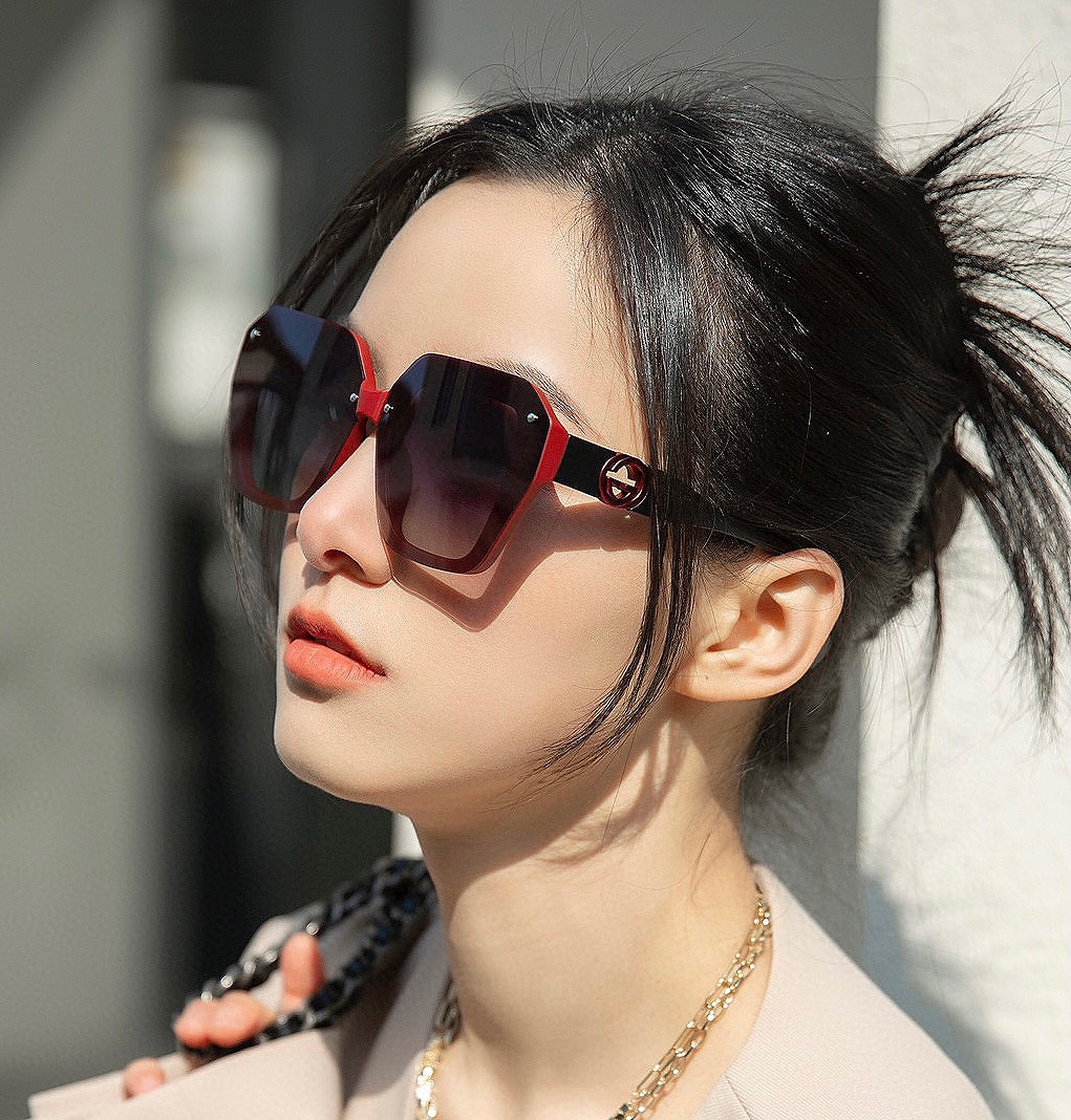 Gucci Sunglasses Women Spring Collection Fashion