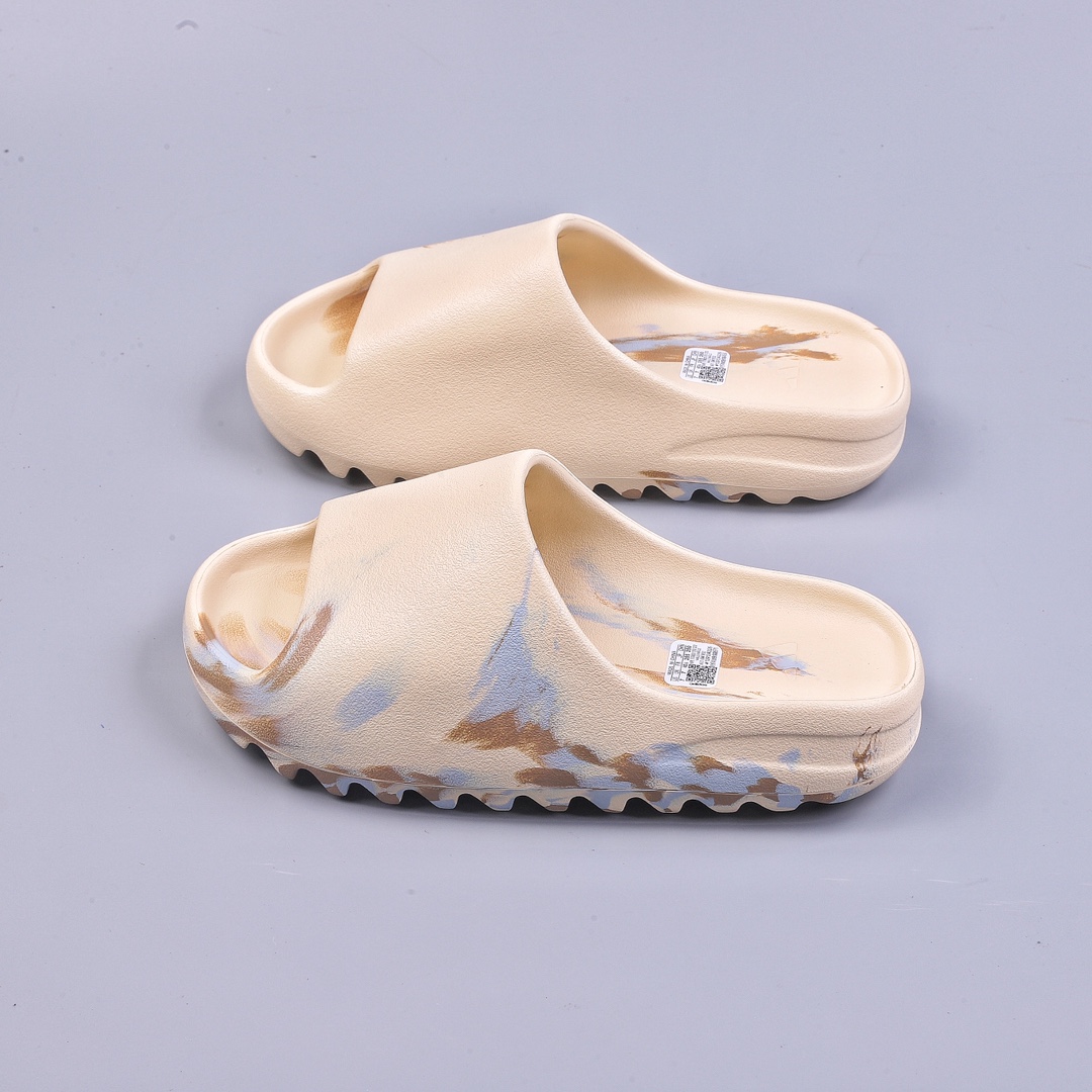 120 XR Kanye West x Yeezy Slide "Resin" GW1932 侃爷再度联乘