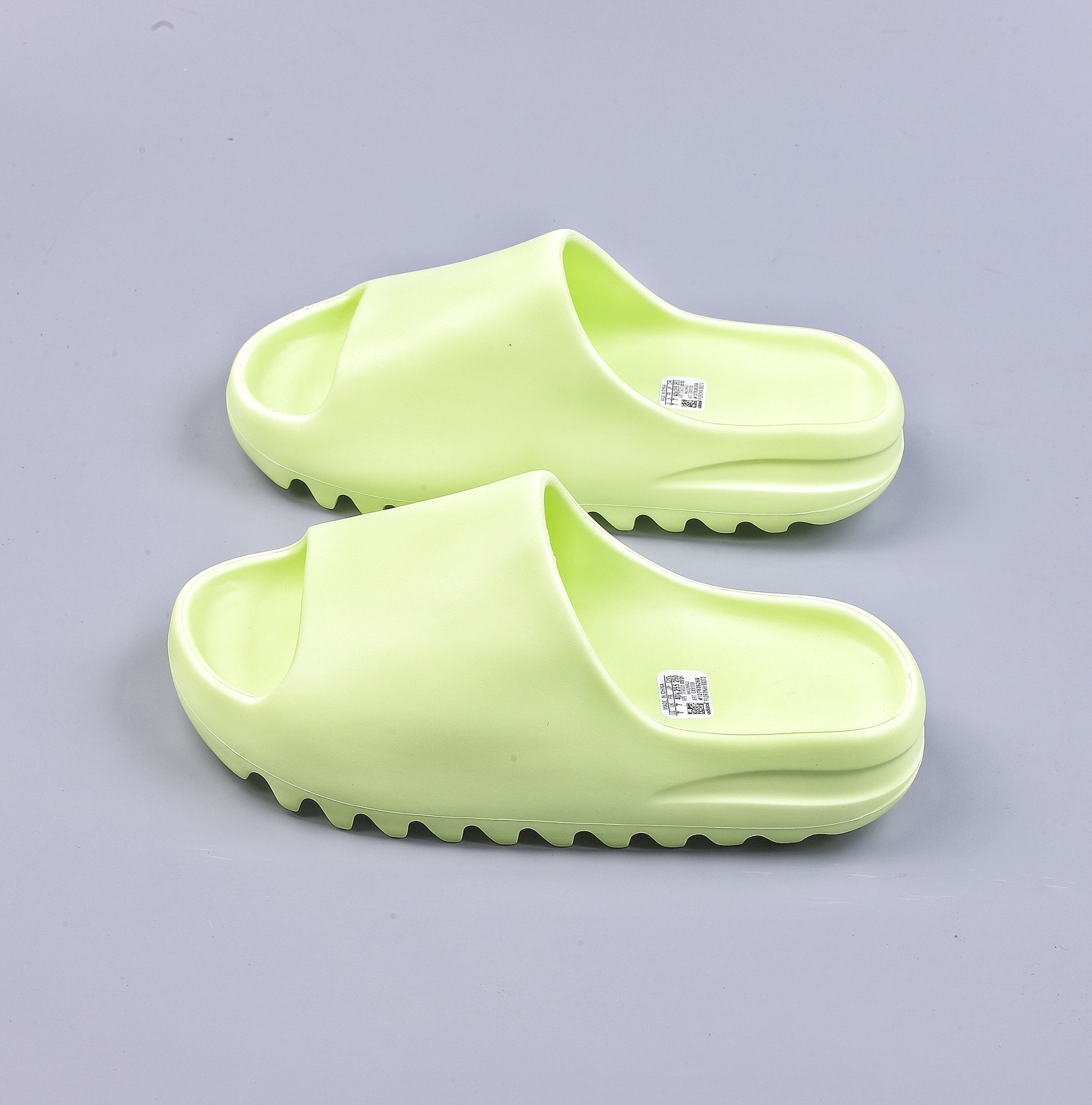 120 XR Kanye West x Yeezy Slide "Resin" GX6138侃爷再度联乘