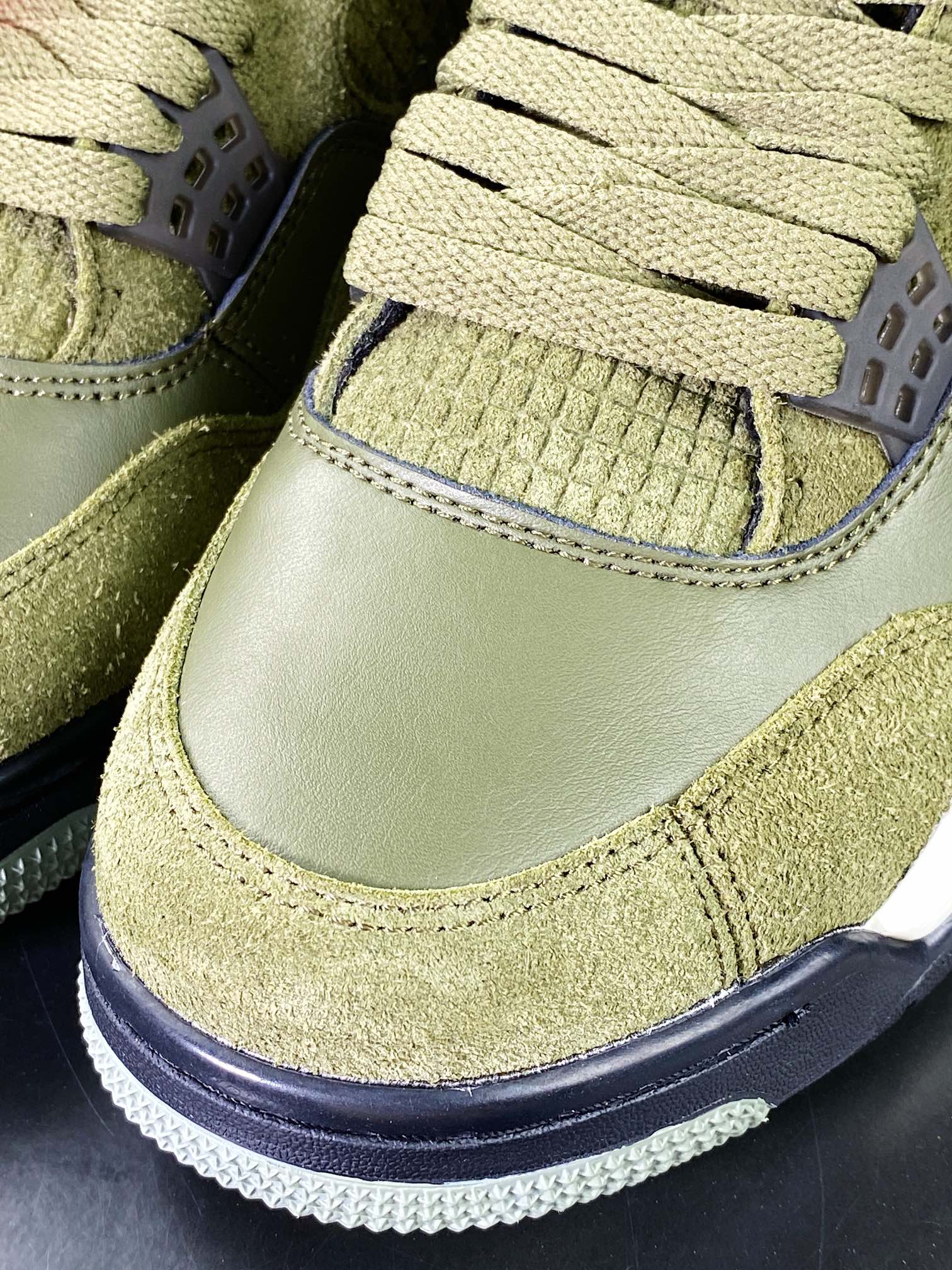 Air Jordan 4 Retro SE Craft ”Medium Olive” AJ4 mid-top basketball shoes ”Olive Army Green Small UNDFTD” FB9927-200