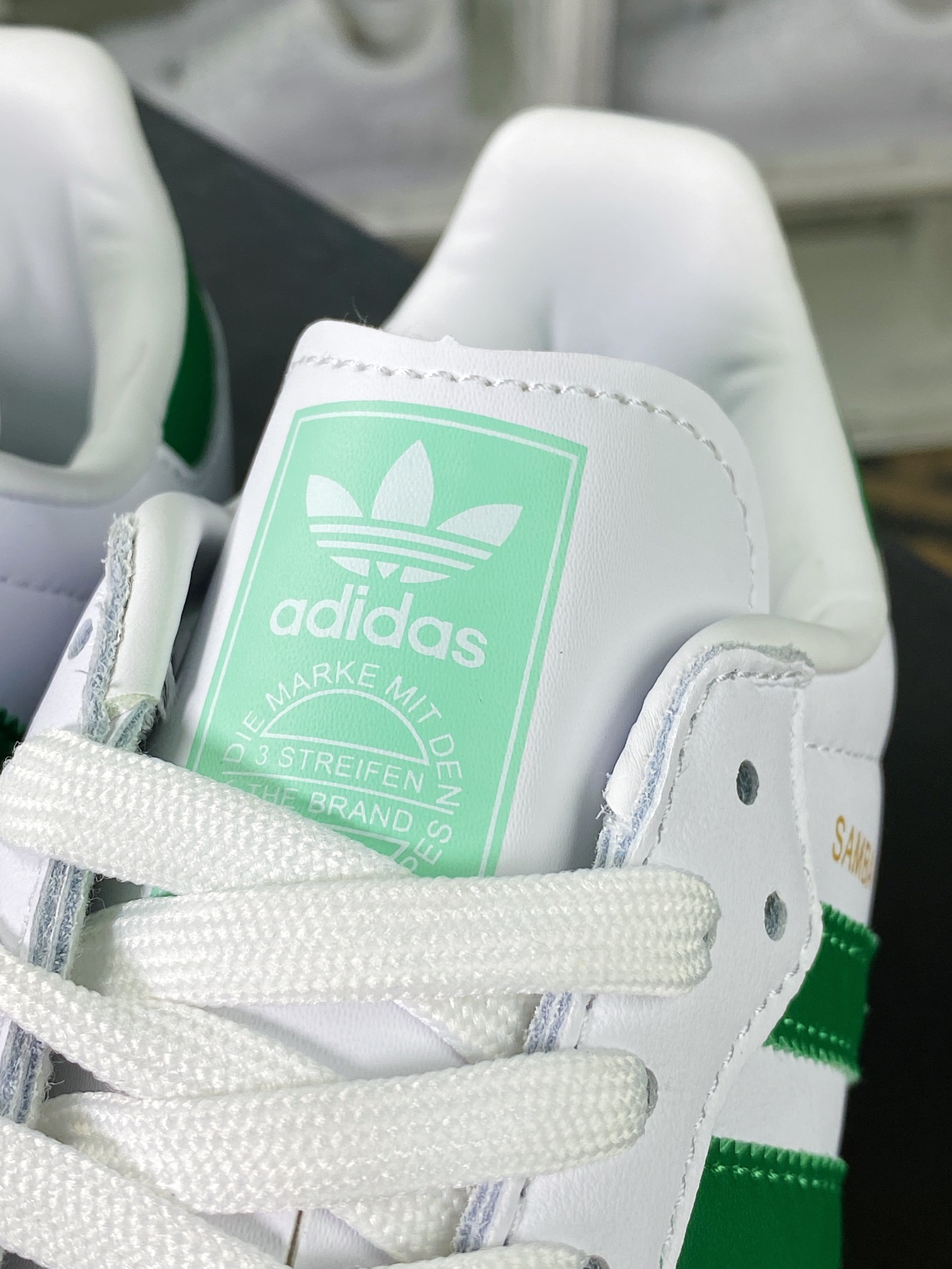 Adidas Originals Samba OG Samba Series Gentleman Sneakers ”White Light Gray Dark Green Raw Rubber Sole” EE5451