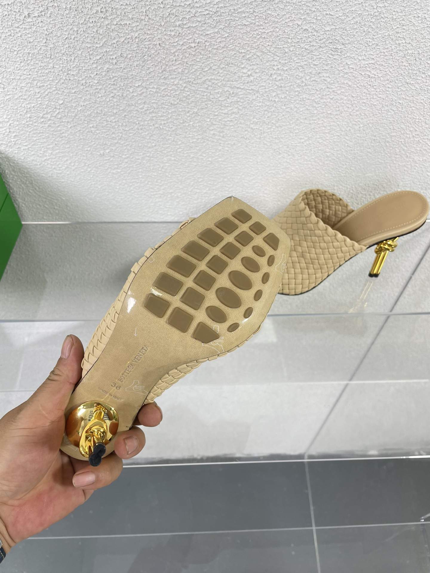 Bottega Veneta Slides