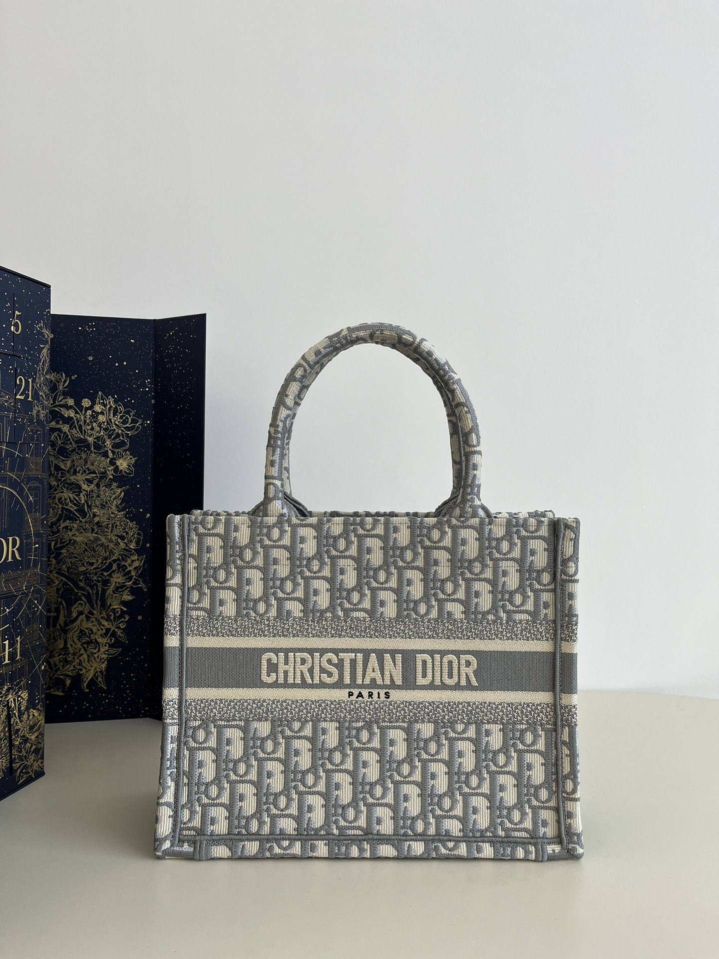 דיור Dior Book Tote תיקים תיקי טוט אפור התחבורה Vintage p9665589966558931439665589739665589