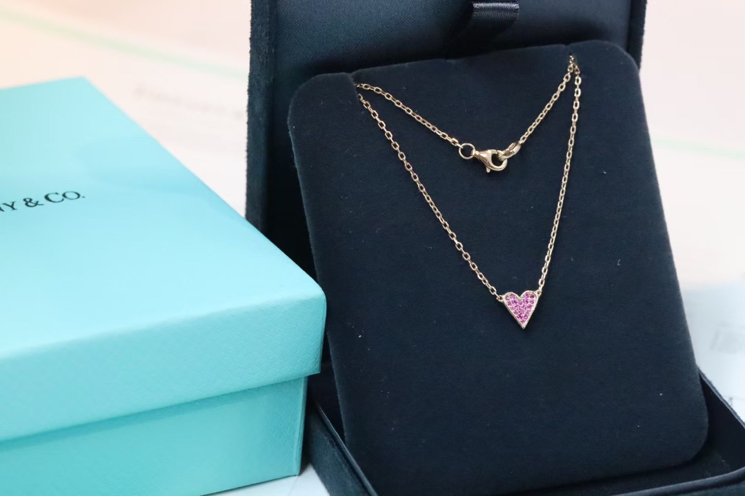 Tiffany & Co. 不‮成记‬本，亏本清， 同价
