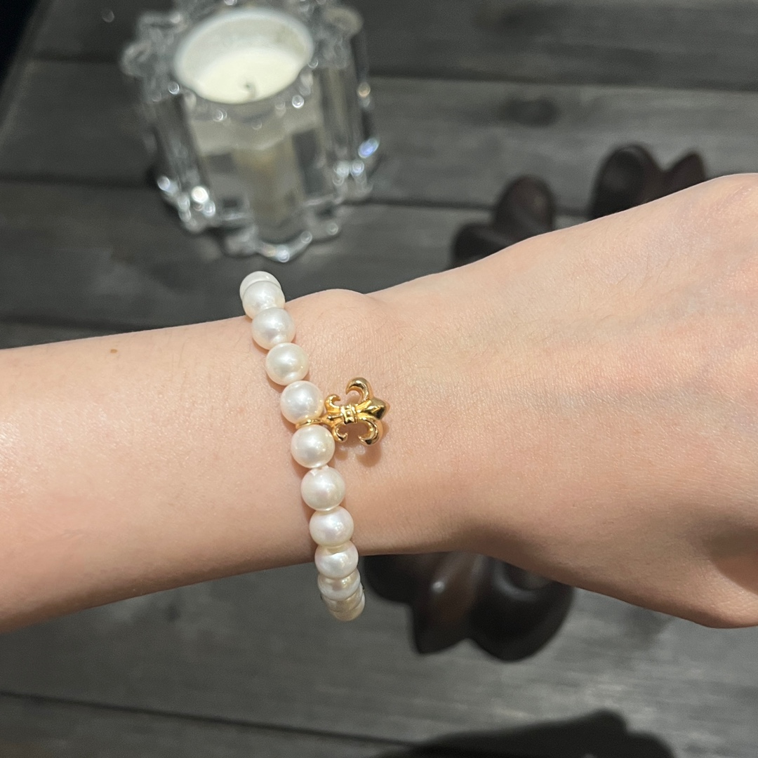 Silver bead bracelet