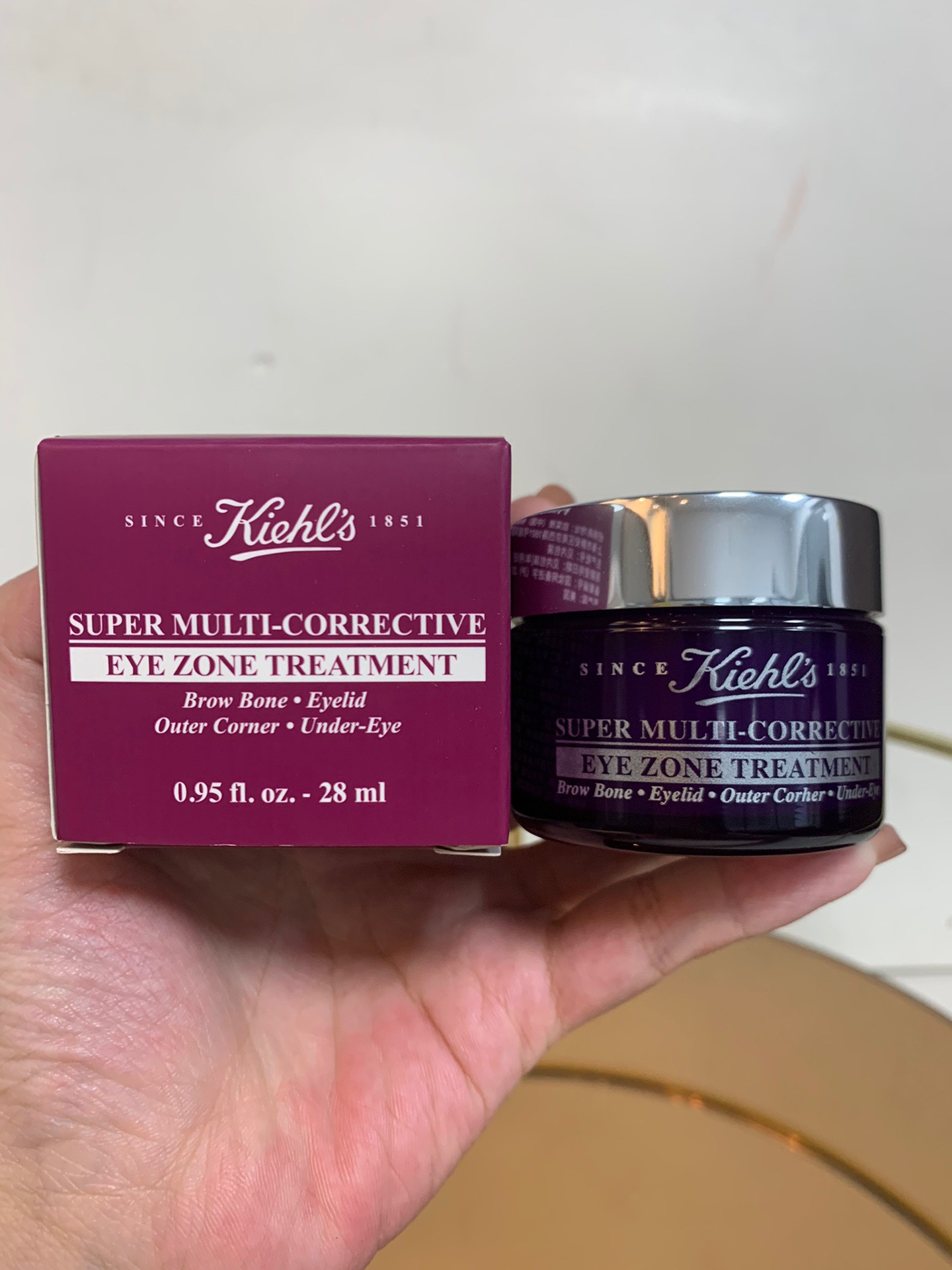 50💰14ml
55💰28ml
科颜氏紫玻A眼霜14ml
科颜氏紫玻A眼霜28ml