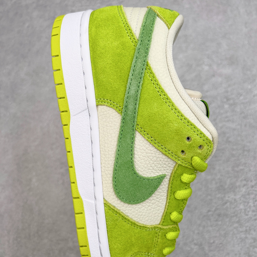 图片[6]-零售💰200 ＃KZ神版福利回馈‼NK SB Dunk Low Pro 米绿青苹果 DM0807-300 毫无疑问市场中端王者 全码福利开炸 长期补货价格一步到位 毫无疑问市场中端王者 实力大厂出品 新配色陆续开发 利润个位数只为口碑 全套原纸板楦头开发 确保原汁原味 完美呈现DUNK版型 一比一鞋头弧度高度鞋身弧度 此版本只针对中端市场 皮料材质有所更替 其他数据细节工艺流程均保持一致 绝不口嗨 细节品控鞋型随意对比 独家私模官方第六代原厂航空铝磨具打磨大底 鞋头坡度极致还原 无解鞋型 原盒原配 圈内天花板工艺 原厂玻璃冲刀 超高清洁度 全鞋零毛边皮料切割 原厂中底布点胶 中底布拉帮走线遵循公司 SIZE：36 36.5 37.5 38 38.5 39 40 40.5 41 42 42.5 43 44 44.5 45 46 47.5 编码：by2936000-运动鞋