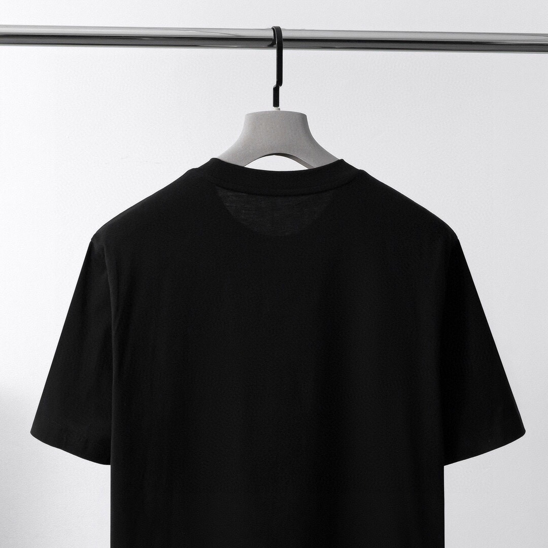 Louis Vuitton Haute Couture Haute Couture Ready-to-Wear Clothing Dress 4