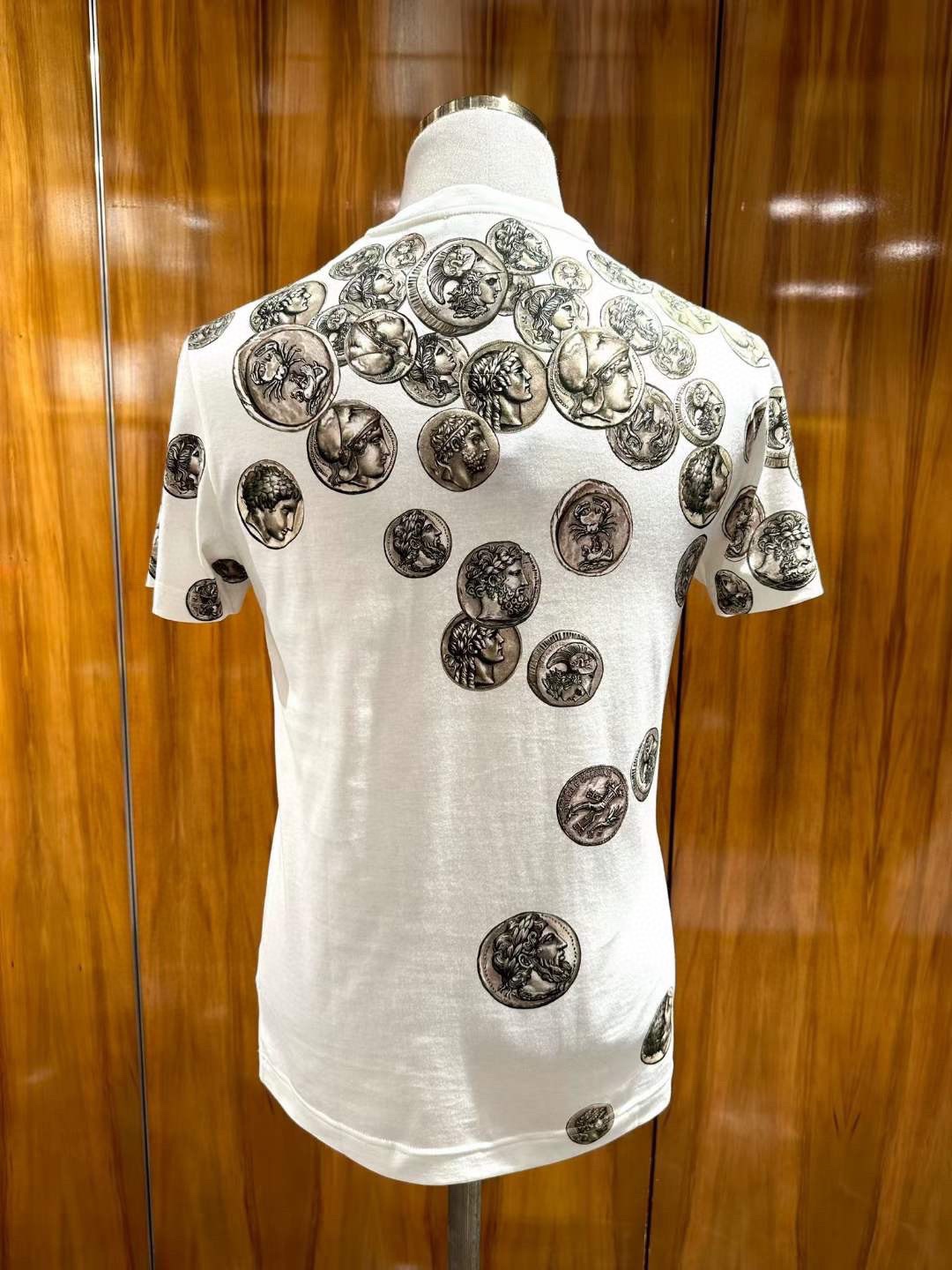 路易威登 Louis Vuitton 高定典藏名品高定成衣时装外套连衣裙衬衫T恤 #C57B721F 3