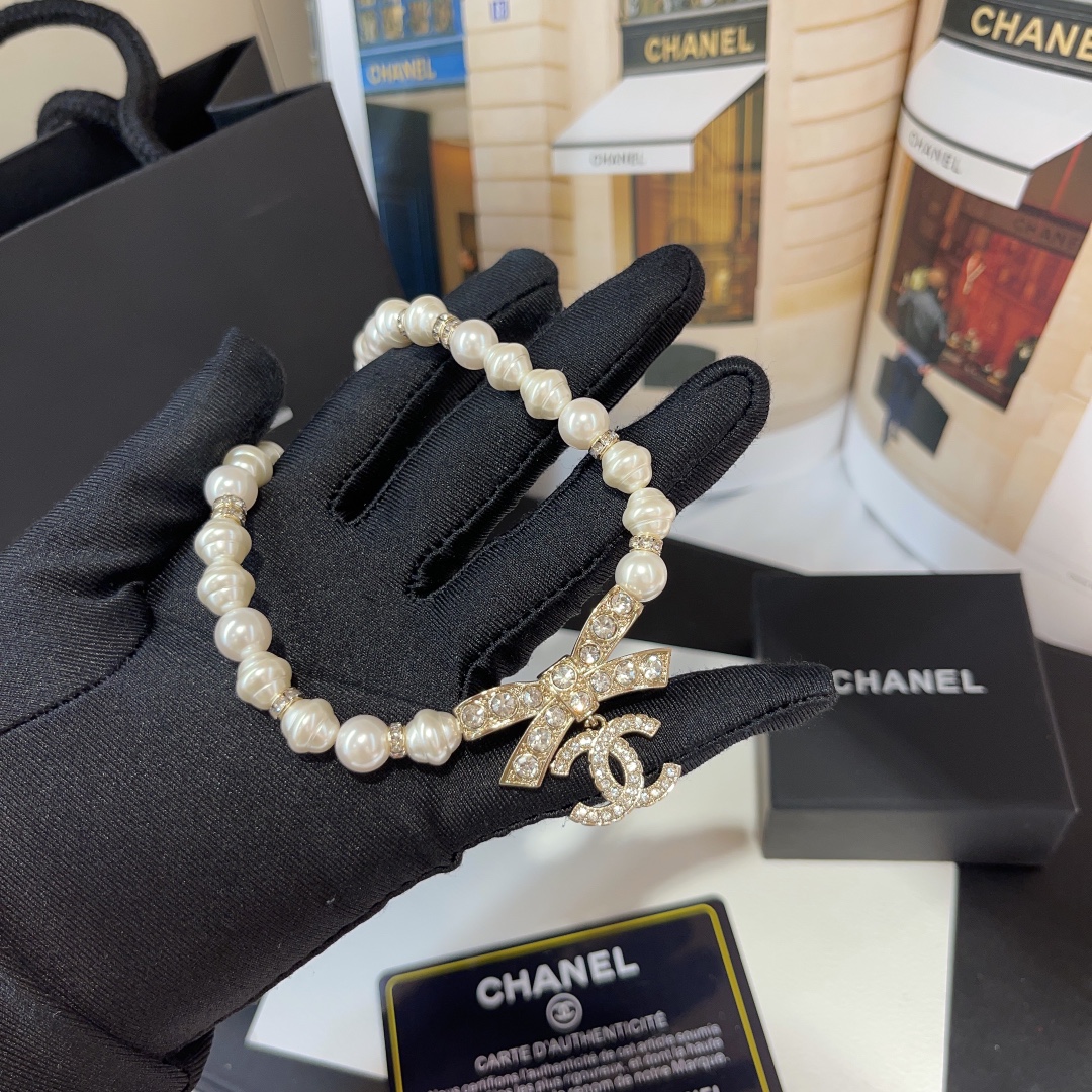 Chanel新款蝴蝶结🎀异形珍珠短链✔️项链 2