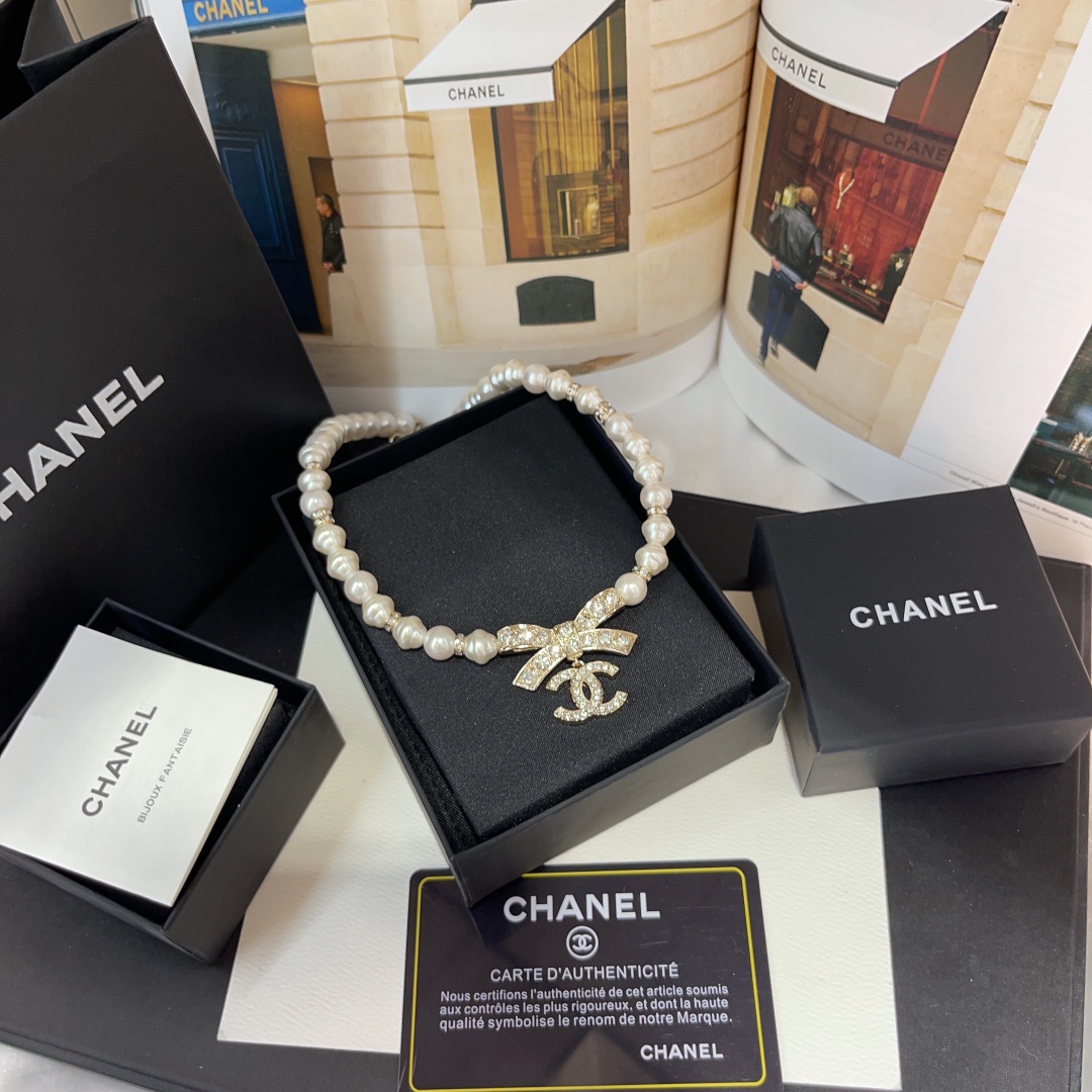 NO:102286,Chanel new bow-shaped pearl short chain necklace, Chanel necklace, chanel, chanel, necklace19860909Chanel新款蝴蝶结异形珍珠短链项链,香奈儿项链,chanel,chanel,necklace,Jewelry
