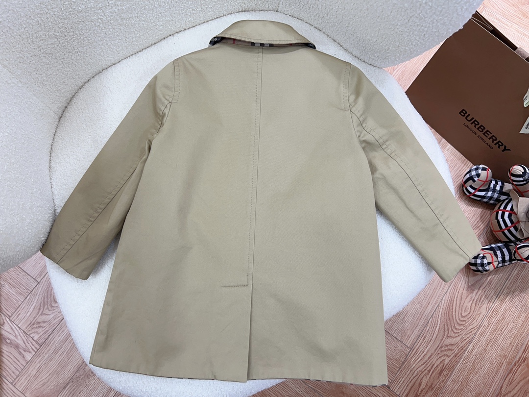 Burberry Haute Couture Designer Jacket Coat Ready-to-Wear Ref 2