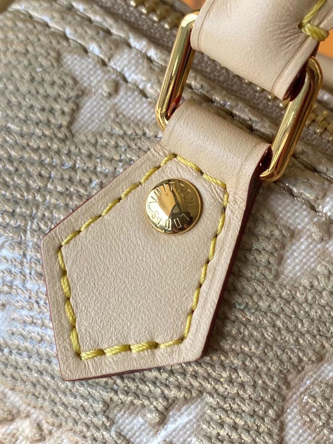 Louis Vuitton Classic Luxury Handbag Shoulder Crossbody Bag Ref 6