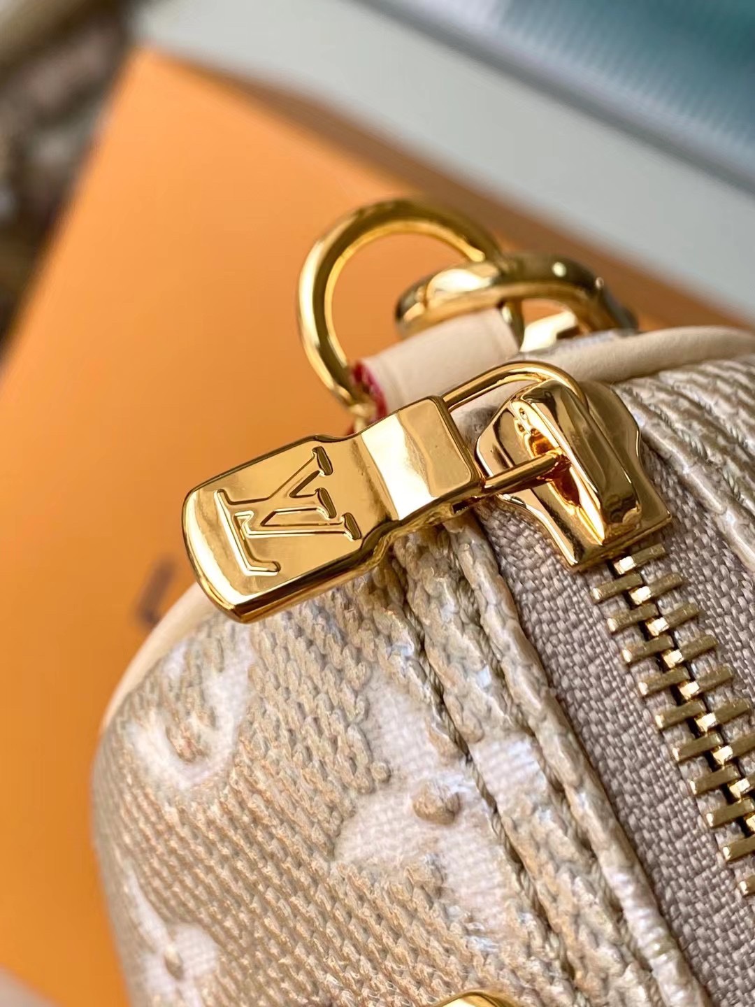 Louis Vuitton Classic Luxury Handbag Shoulder Crossbody Bag Ref 7