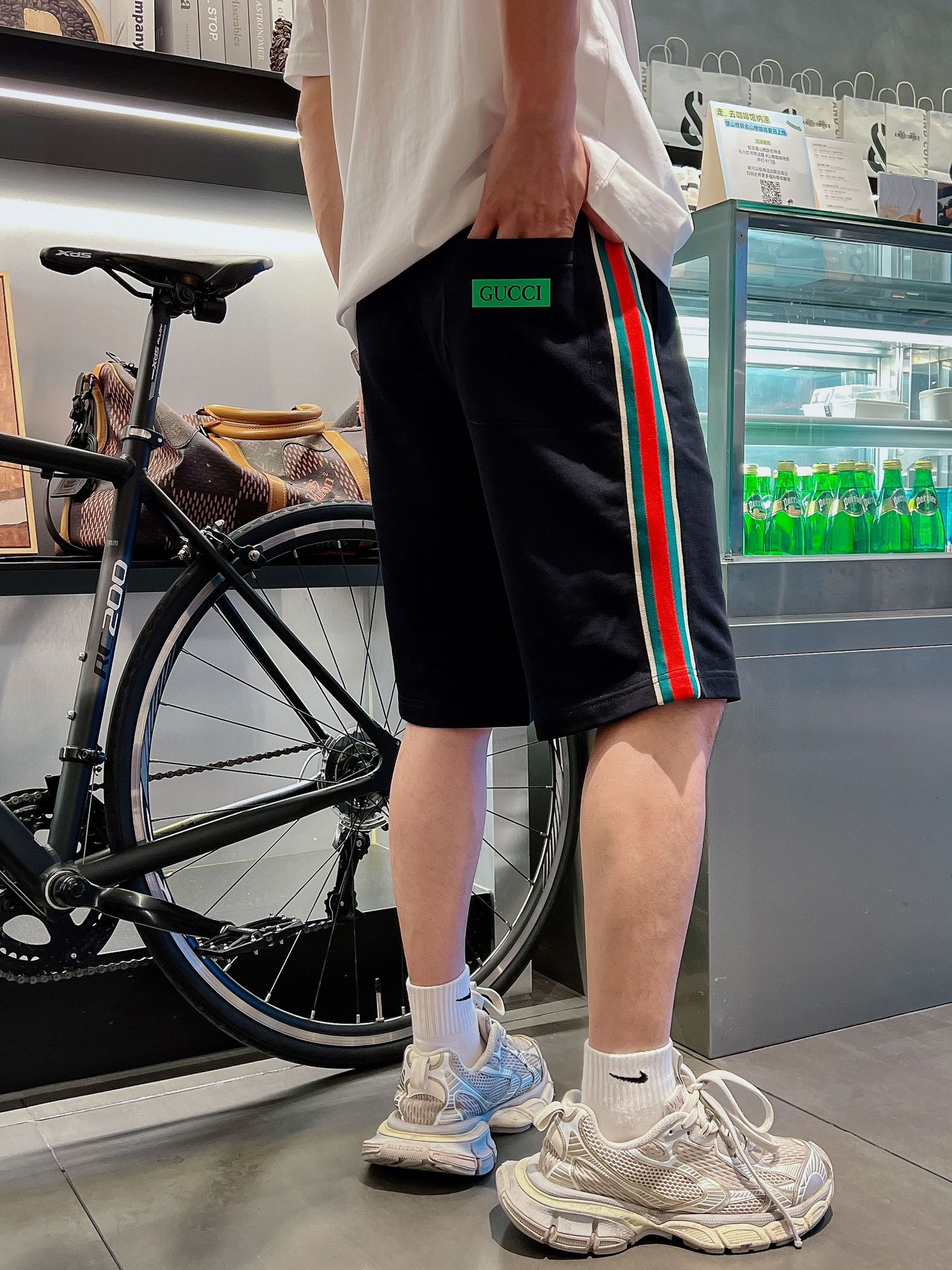 路易威登 Louis Vuitton 高定典藏名品高定成衣时装外套连衣裙衬衫T恤 #EB88B2A8 2