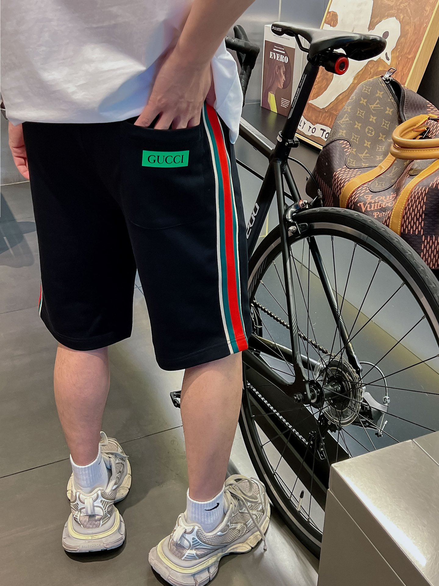 路易威登 Louis Vuitton 高定典藏名品高定成衣时装外套连衣裙衬衫T恤 #EB88B2A8 6