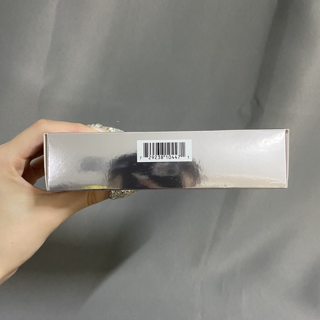 Louis Vuitton Haute Couture Couture Beauty Luxury Makeup Lipstick 3