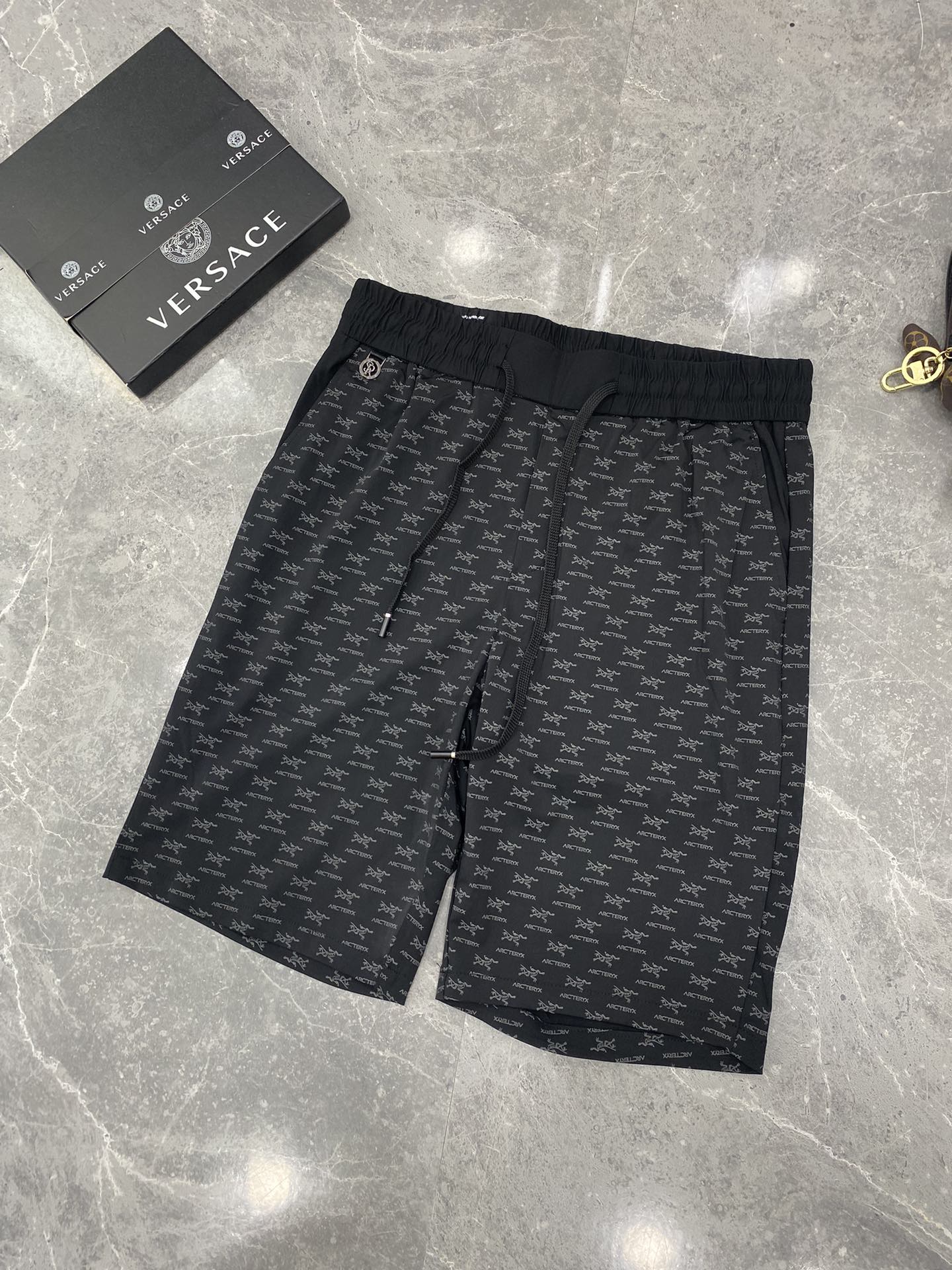 Arc’teryx Clothing Shorts Buy Sell
 Unisex Cotton Summer Collection Fashion