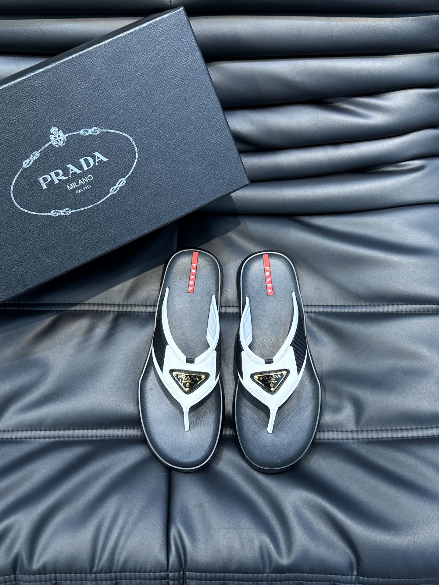 Prada Shoes Flip Flops Sandals Slippers Men Genuine Leather Rubber Summer Collection Casual