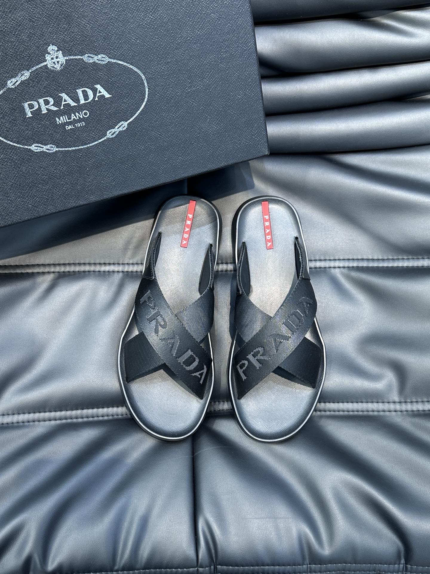 High Quality AAA Replica
 Prada Shoes Sandals Slippers Men Cowhide Genuine Leather Rubber Summer Collection Casual