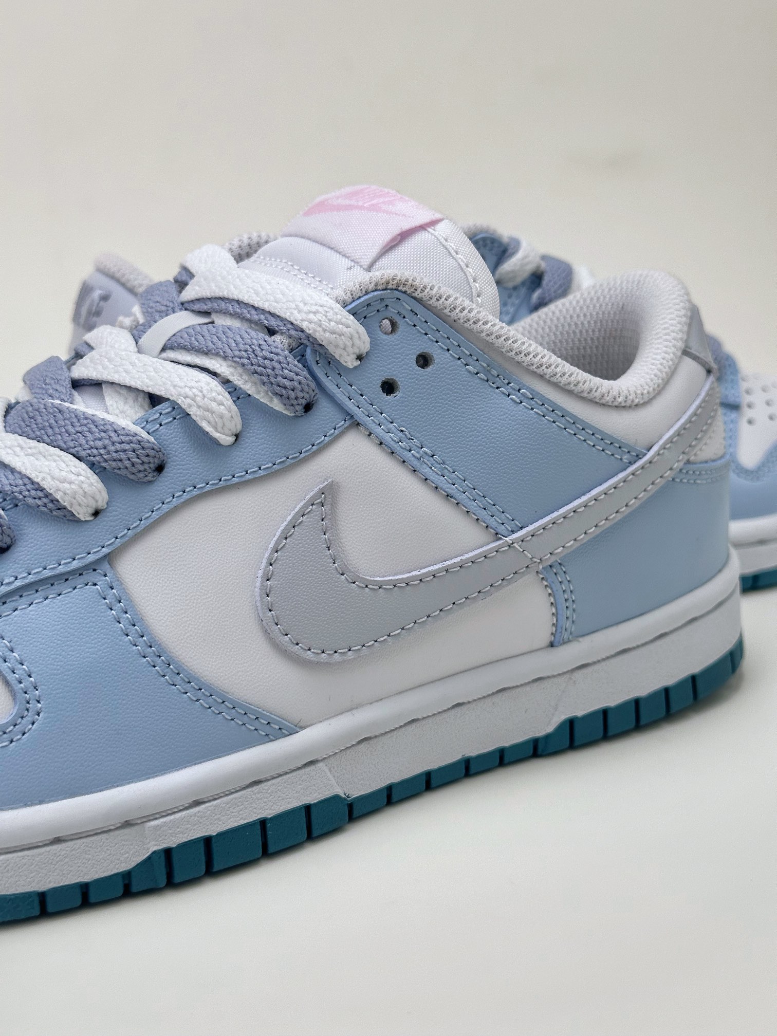 Nike SB Dunk Low 海燕椰子灰 FD9911-101