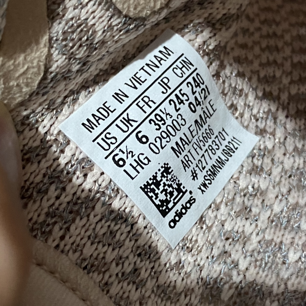 纯原版本Yeezy350V2粉满天星FV5666市场第一梯队高端零售首选品质不翻车原鞋原厂数据材料开发国