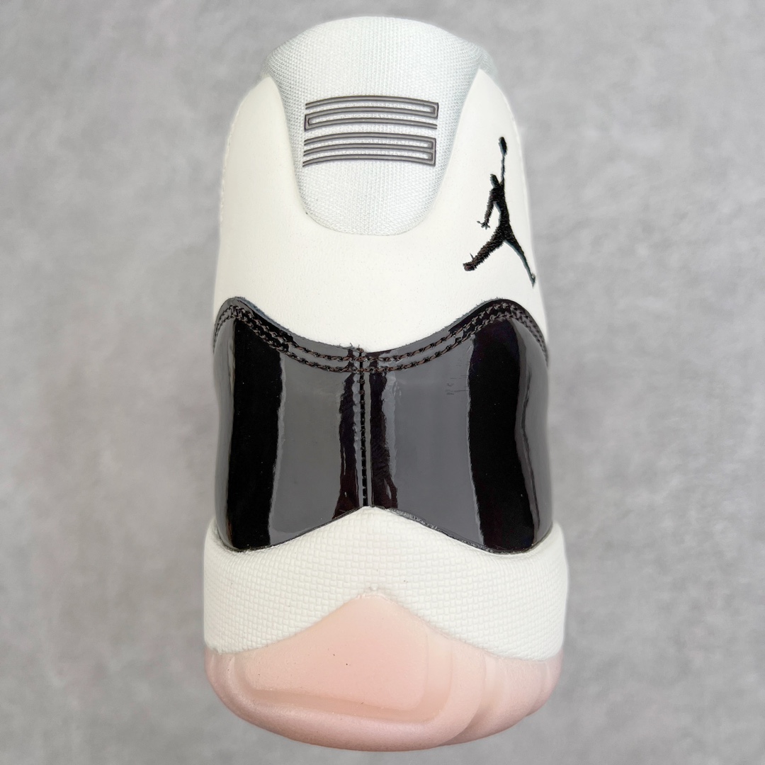 图片[8]-💰470 ＃Kw纯原 Air Jordan AJ11 \”Neapolitan\” 粉底康扣 AR0715-101 外贸特供批次 原楦原档案数据开模打造 原厂中底拉帮钢印 原厂漆皮 防冻不开裂 头层皮料 原装鞋撑 水晶大底正确色度色泽 原楦原数据刺绣 原厂车缝走线及对位 毫厘不差 飞人logo采用原数据电脑刺绣 原装正品碳纤维真实碳板 增强抗扭 原内标 原盒标 正确官方原盒 原厂防氧化水晶外底 原厂配套厂全掌solo气垫 独家尺码：36 36.5 37.5 38 38.5 39 40 40.5 41 42 42.5 43 44 44.5 45 45.5 46 47.5 48.5 编码：by5936040-运动鞋