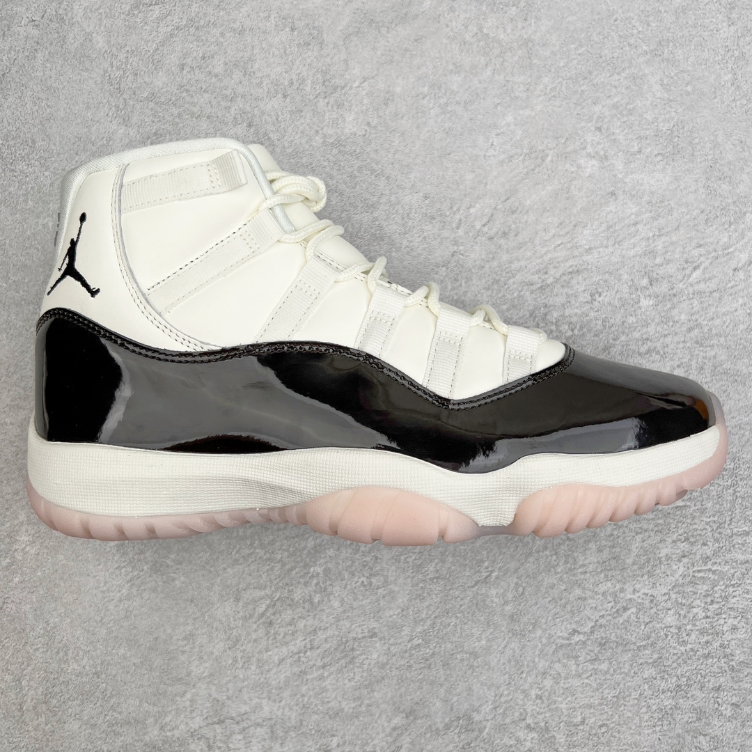 💰470 ＃Kw纯原 Air Jordan AJ11 \”Neapolitan\” 粉底康扣 AR0715-101 外贸特供批次 原楦原档案数据开模打造 原厂中底拉帮钢印 原厂漆皮 防冻不开裂 头层皮料 原装鞋撑 水晶大底正确色度色泽 原楦原数据刺绣 原厂车缝走线及对位 毫厘不差 飞人logo采用原数据电脑刺绣 原装正品碳纤维真实碳板 增强抗扭 原内标 原盒标 正确官方原盒 原厂防氧化水晶外底 原厂配套厂全掌solo气垫 独家尺码：36 36.5 37.5 38 38.5 39 40 40.5 41 42 42.5 43 44 44.5 45 45.5 46 47.5 48.5 编码：by5936040-运动鞋