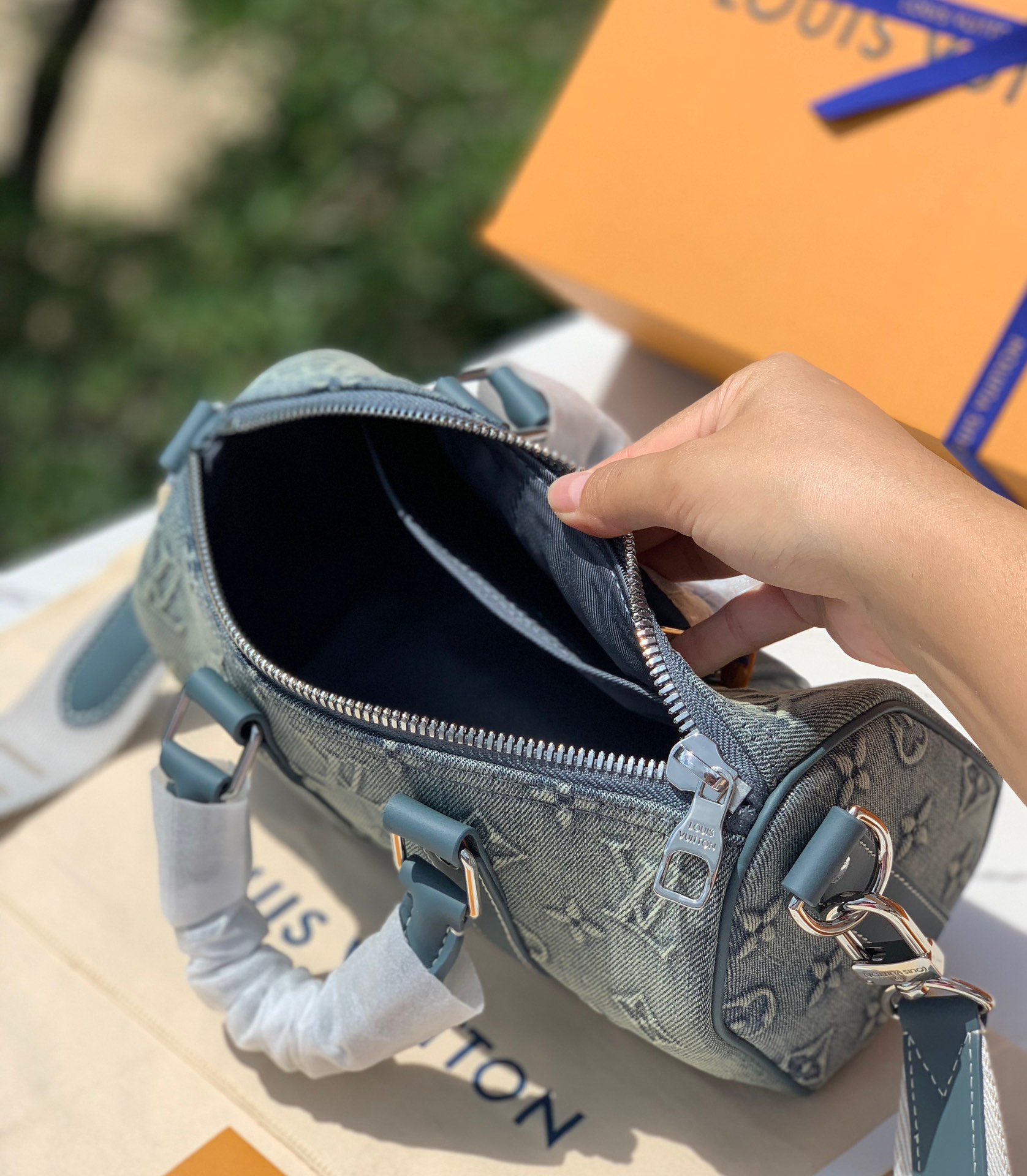 🌼尺寸：25×15×11cmLV最新款波士顿包拼牛皮 ke🌼P🌼Pallxs枕头包M22762渠道特供定