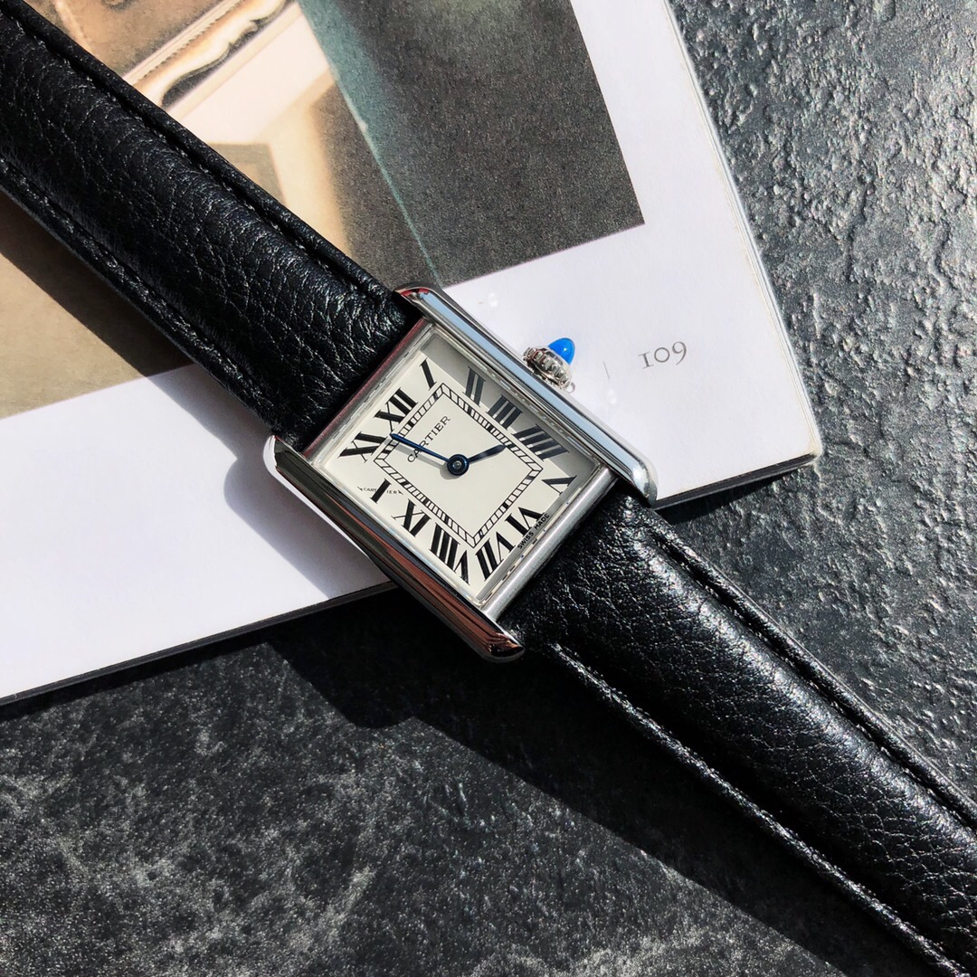 Часы Cartier