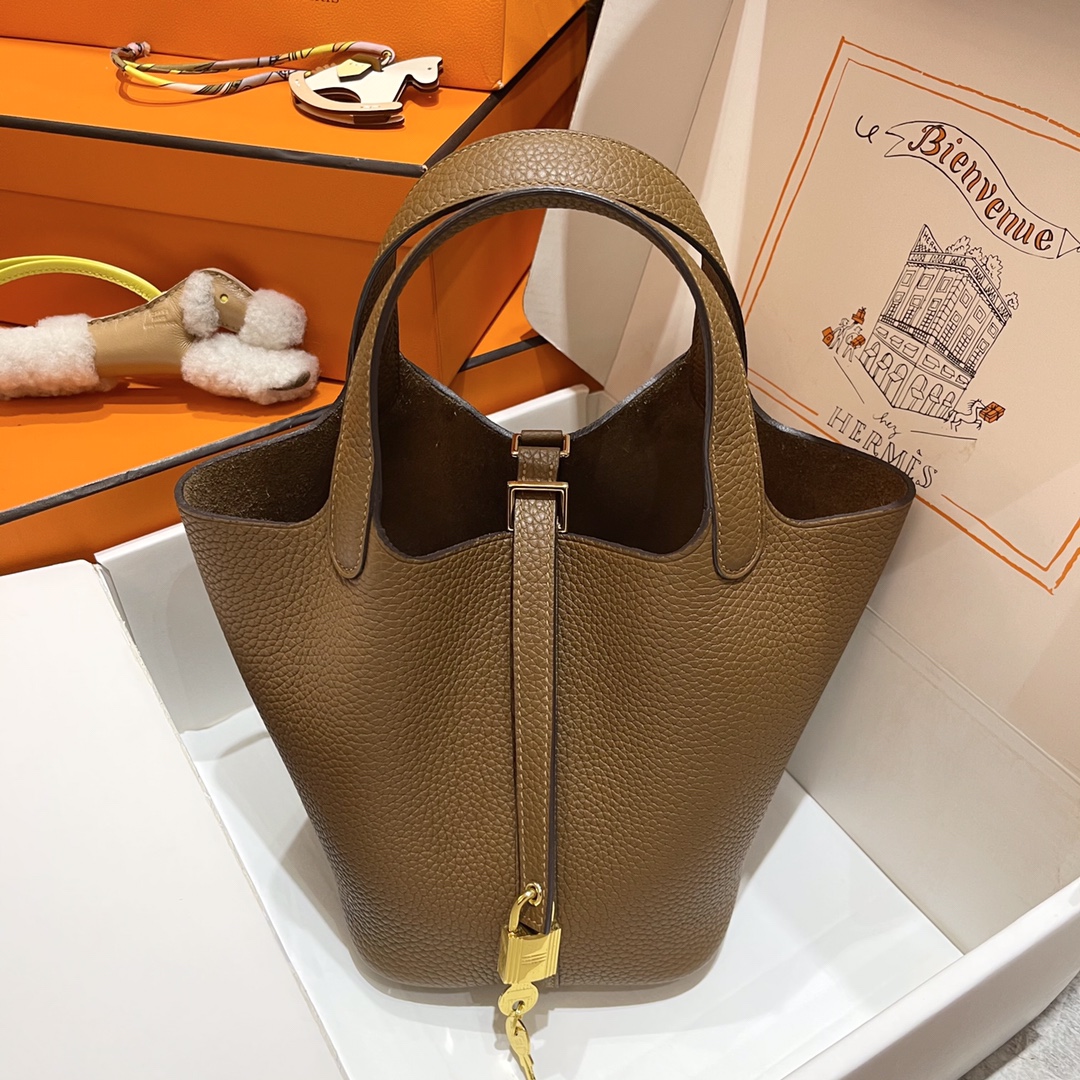 Hermès 3G chestnut color