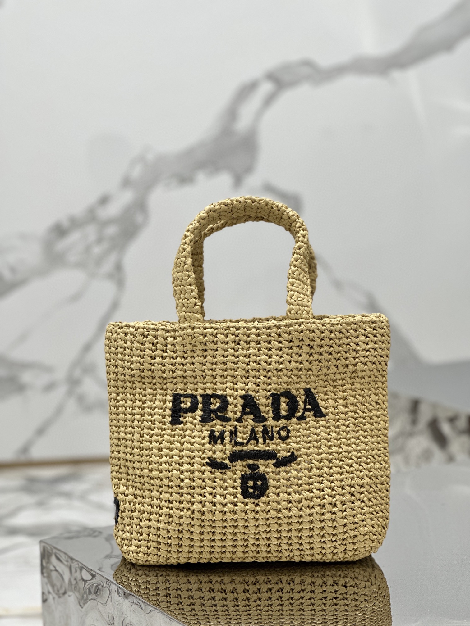 Prada Luxury Designer Handbag Shoulder Bag in fine calfskin