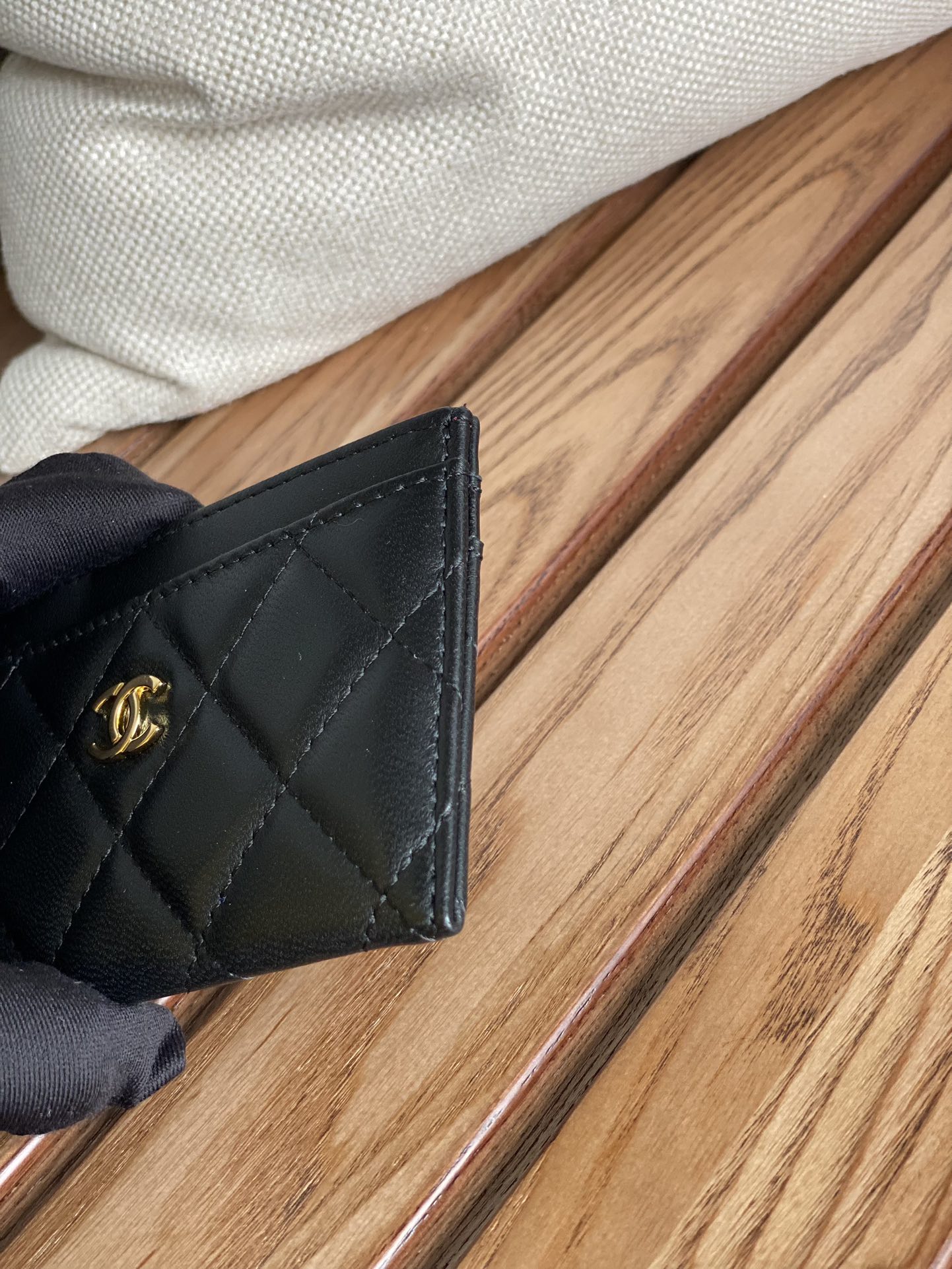 Chanel 卡包 、羊皮 系列、细节美到淋漓尽致全套包装、款号（AP447）31510