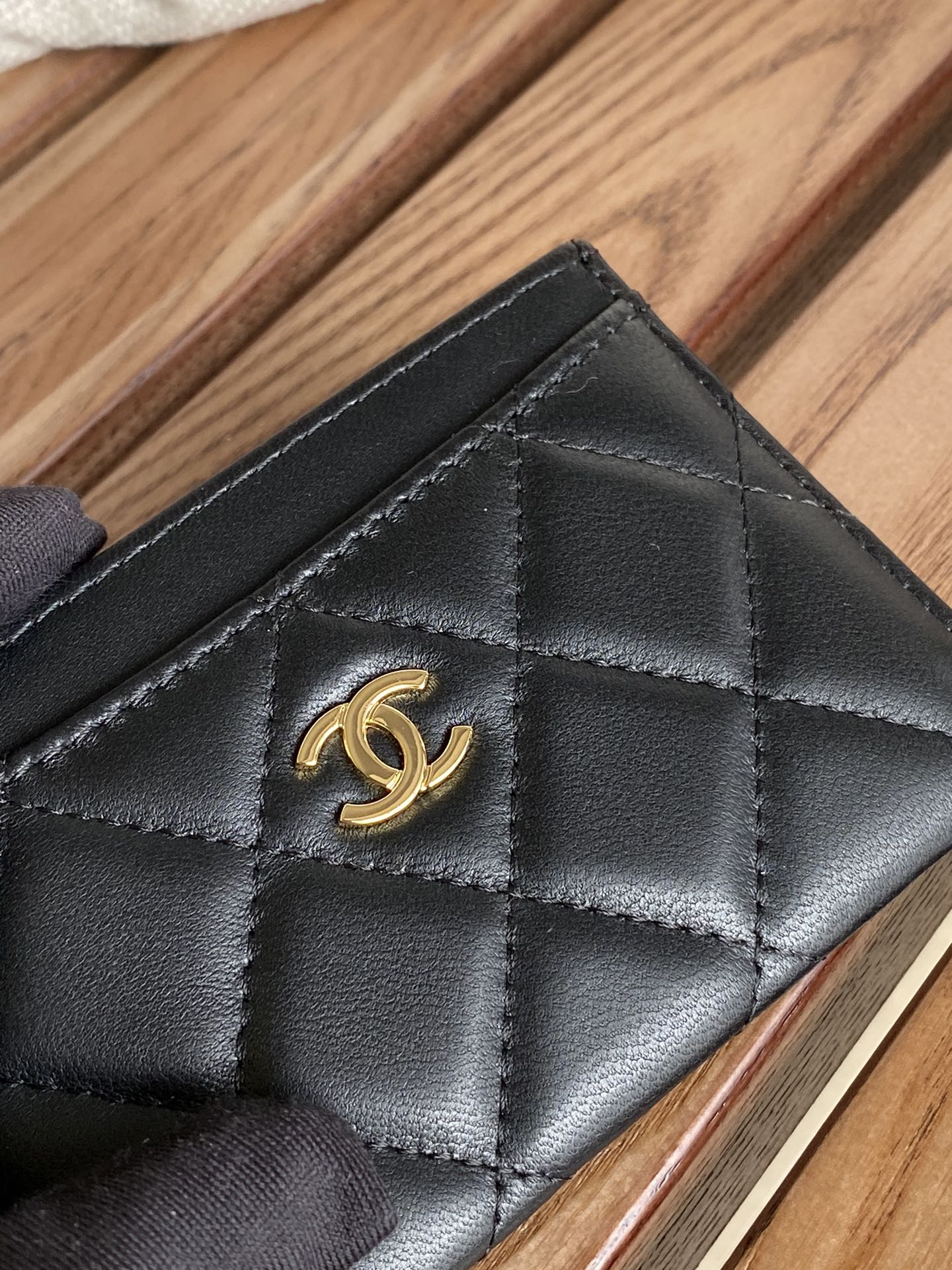 Chanel 卡包 、羊皮 系列、细节美到淋漓尽致全套包装、款号（AP447）31510