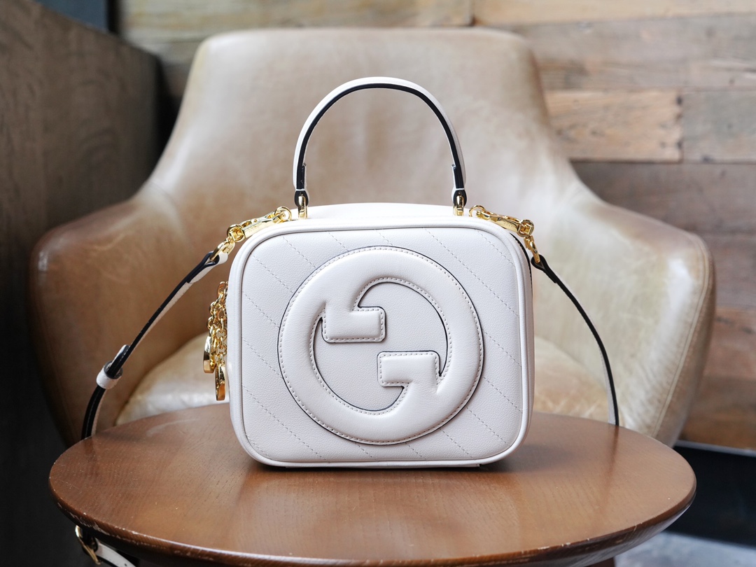 Shop Now
 Gucci Blondie Cosmetic Bags White
