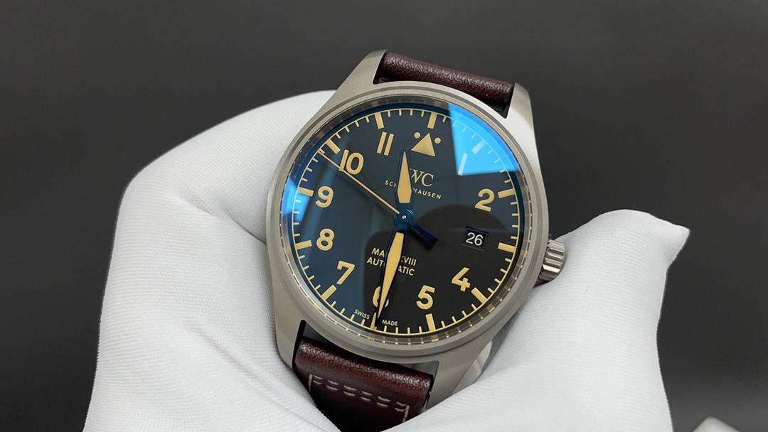 “Top Quality 40mm 2892 Titanium Shell Watch Recommended by the United States of America for Material Delivery” - 图片 3
