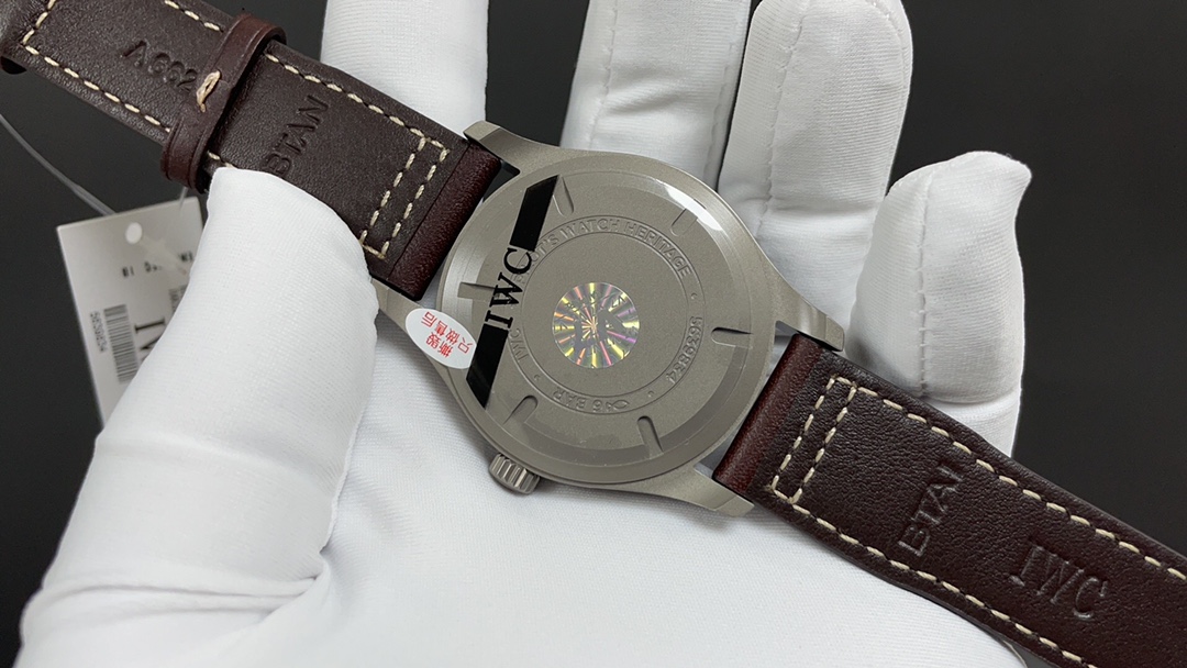 “Top Quality 40mm 2892 Titanium Shell Watch Recommended by the United States of America for Material Delivery” - 图片 5
