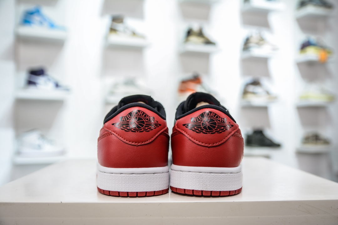 Pure original Air Jordan 1 Low OG black and red AJ1 Joe 1 low-top casual sneakers 705329-001