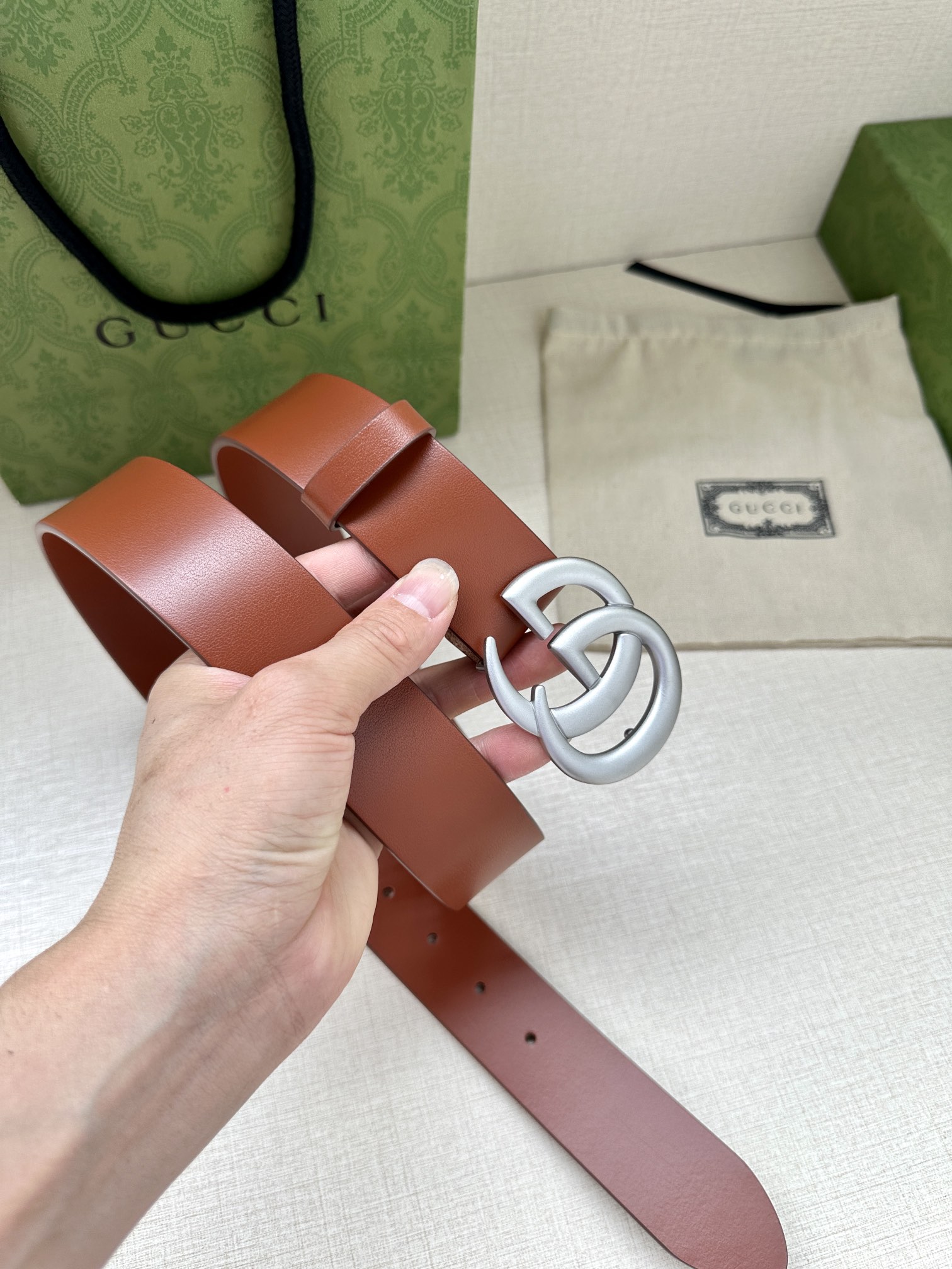 宽度3.8cmGUCCI纤细皮革腰带