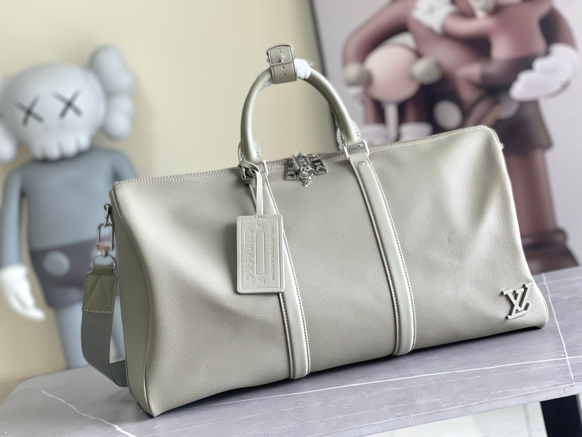 Louis Vuitton LV Keepall Travel Bags M22609