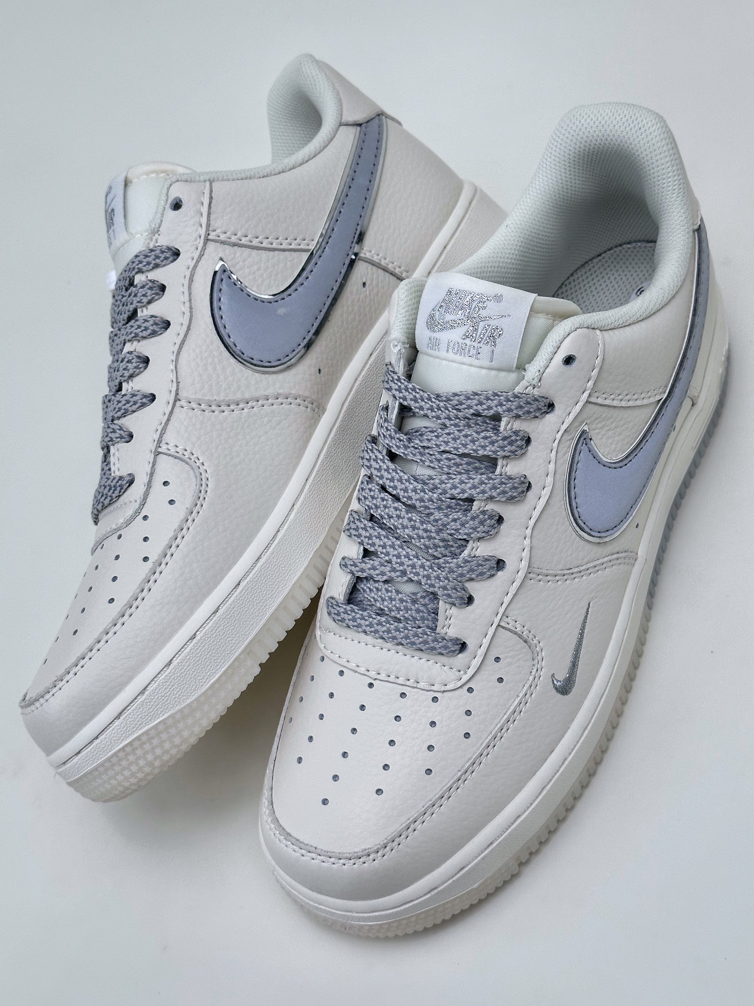 240 Nike Air Force 1 Low 07 白灰满天星 JJ0253-005