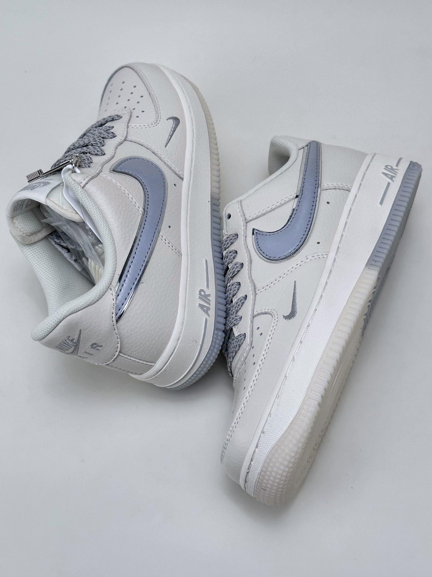 240 Nike Air Force 1 Low 07 白灰满天星 JJ0253-005